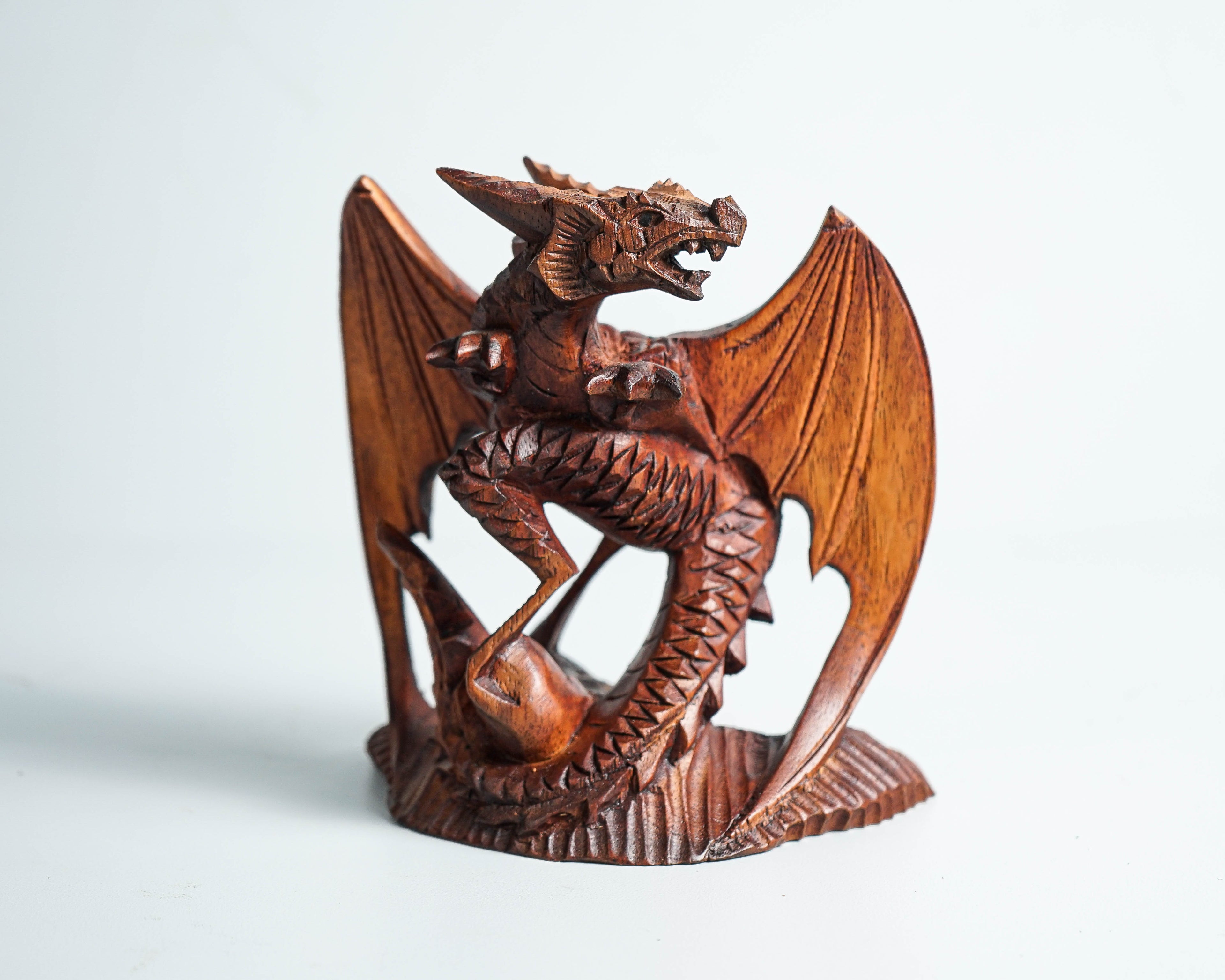 Small Dragon Statue, Mystical Animal, Wooden Dragon, Wood Carved Fantasy, Unique Statue, Cottage core Decor, Birthday Gift, Special Gift