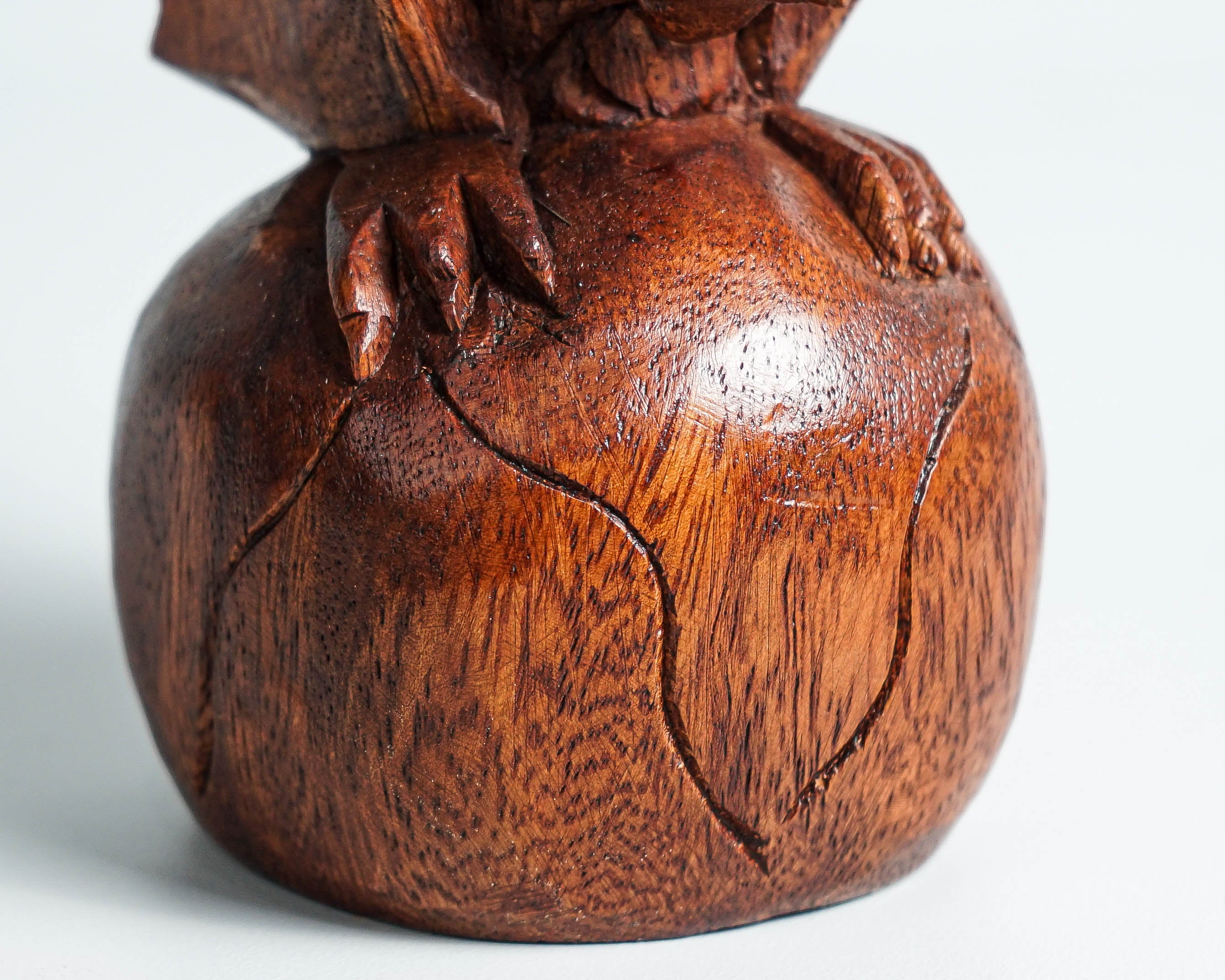 Baby Dragon, Cute Baby Dragon, Wooden Dragon, Animal Statue, Mystical Animal, Wood Carving, Tabletop, Bookshelf Decor, Birthday Gift