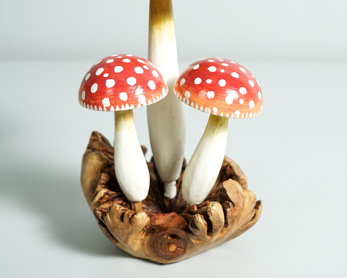 Green Hummingbird with Red Mushroom Sculpture, Wooden Art, Painted Statue, Wood Carving Figure, Colibri, Gift for Mother, Birthday Gift