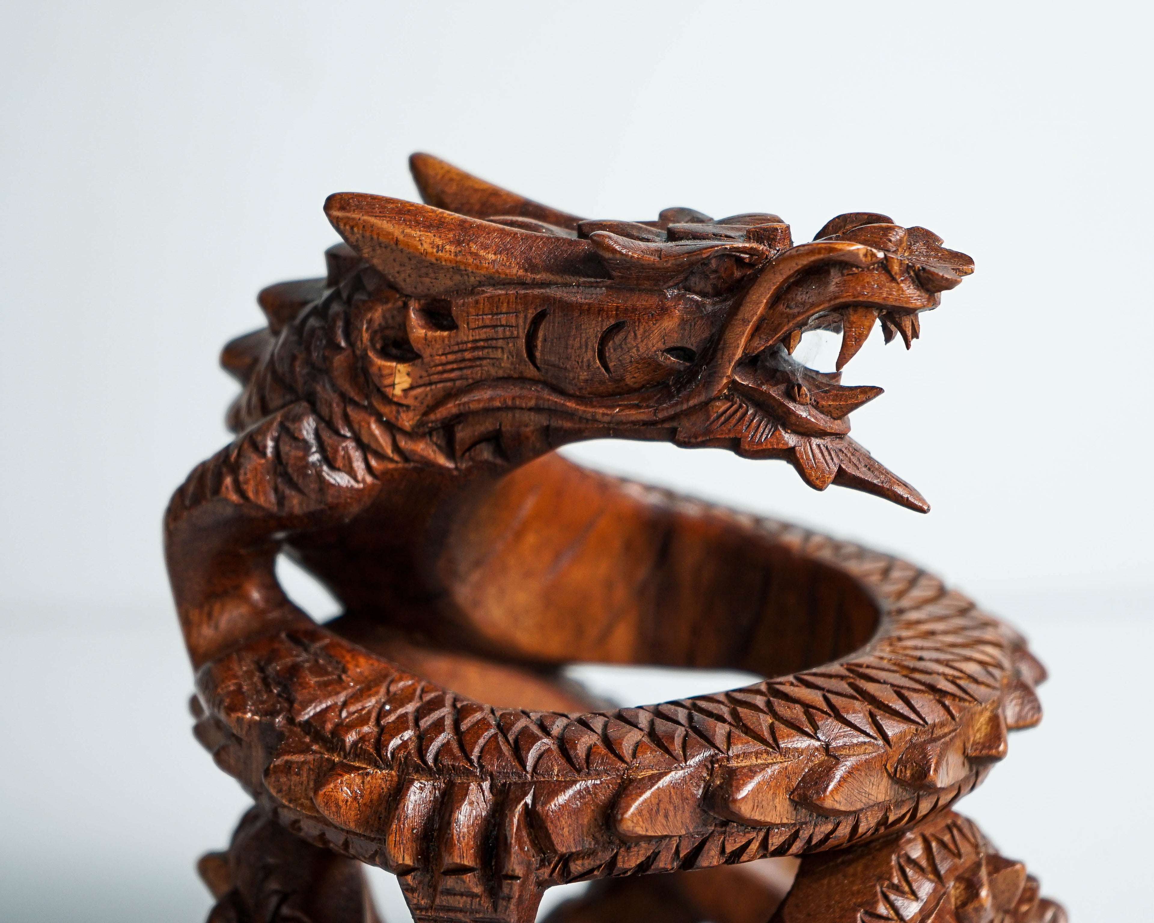 Unique Dragon Statue, Legendary Animal, Wood Carving Dragon, Exotic, Dragon Sculpture, Office Desk Decor, Gift for Him, Best Friend Gift