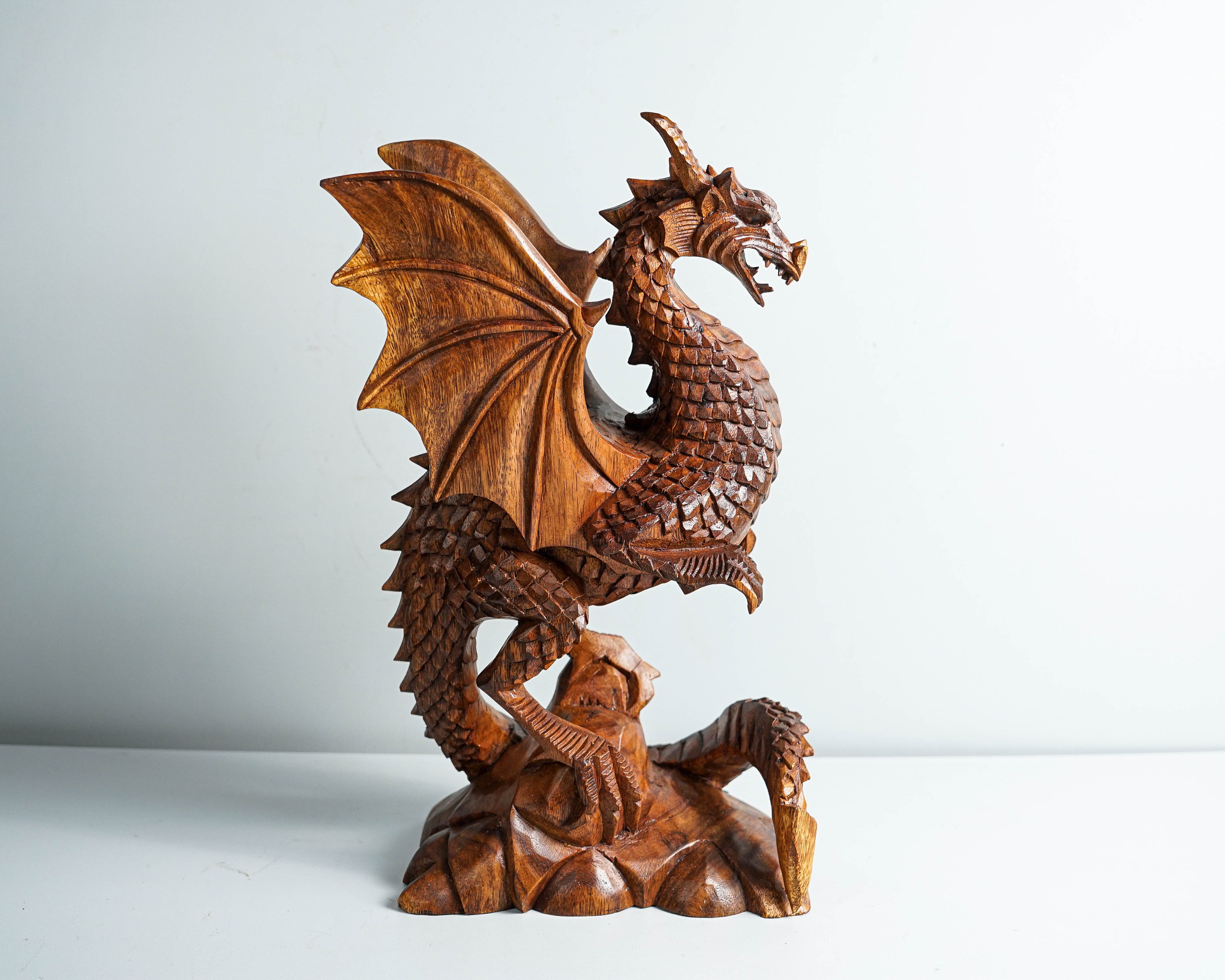 Dragon Statue, Dragon Figurine, Mythology Animal, Wood Carving Dragon, Unique, Hand Carved, Lucky Gifts, Dining Room Decor, Gift for Mother