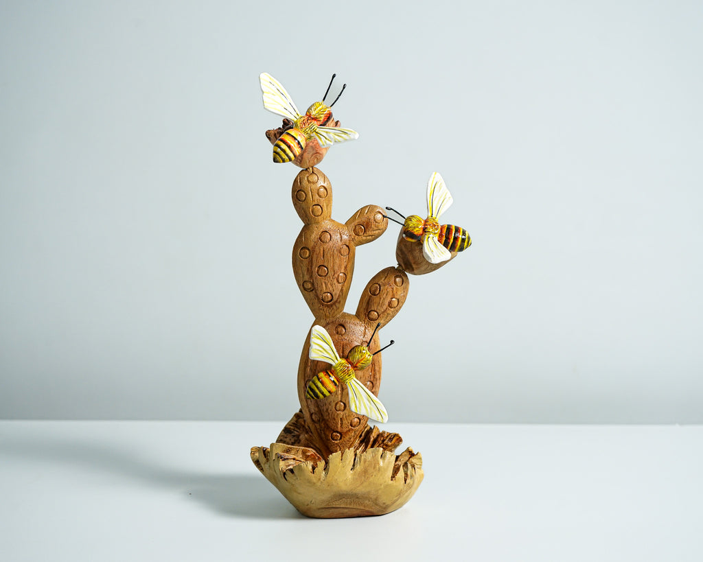 Bee Comb on Cactus Statue, Bees Figurine, Wood Carving, Painted Bee, Animal Wall Decor, Party Decor, Home Decoration, Memorial Gift