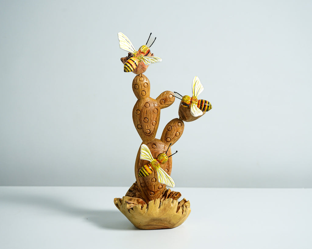 Bee Comb on Cactus Statue, Bees Figurine, Wood Carving, Painted Bee, Animal Wall Decor, Party Decor, Home Decoration, Memorial Gift