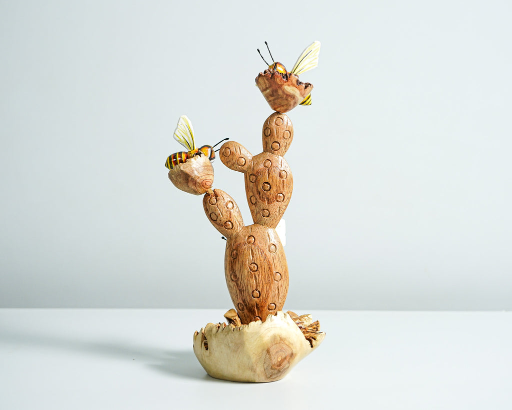 Bee Comb on Cactus Statue, Bees Figurine, Wood Carving, Painted Bee, Animal Wall Decor, Party Decor, Home Decoration, Memorial Gift