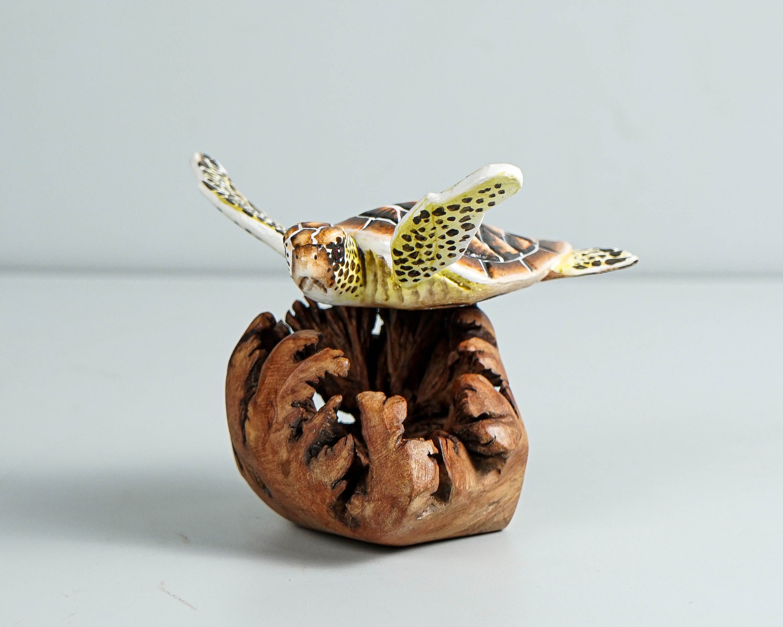 Brown Turtle Sculpture, Sea Turtle, Wood Carving, Ocean, Hand-painted Figurine, Unique, Office Desk Decor, Handmade Sculpture, Gift for Him