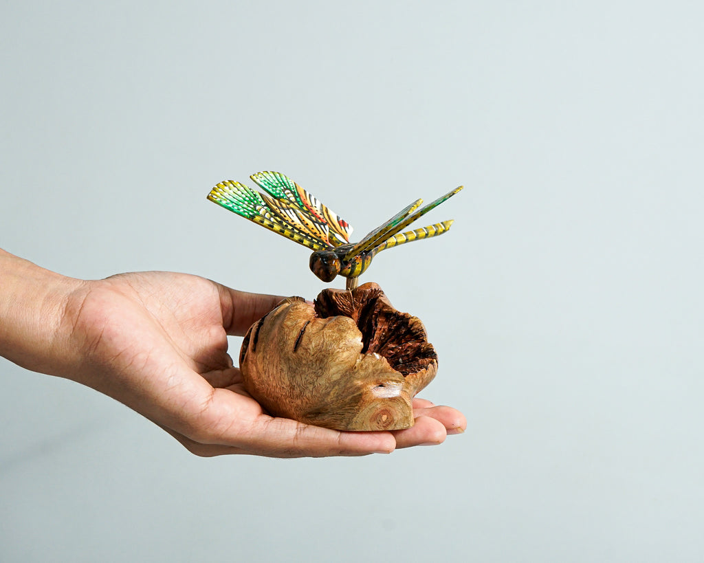 Yellow Dragonfly Sculpture, Couple, Wood Carving, Unique Figurine, Housewarming, Fairy, Garden Decoration, Living room Decor, Birthday Gift