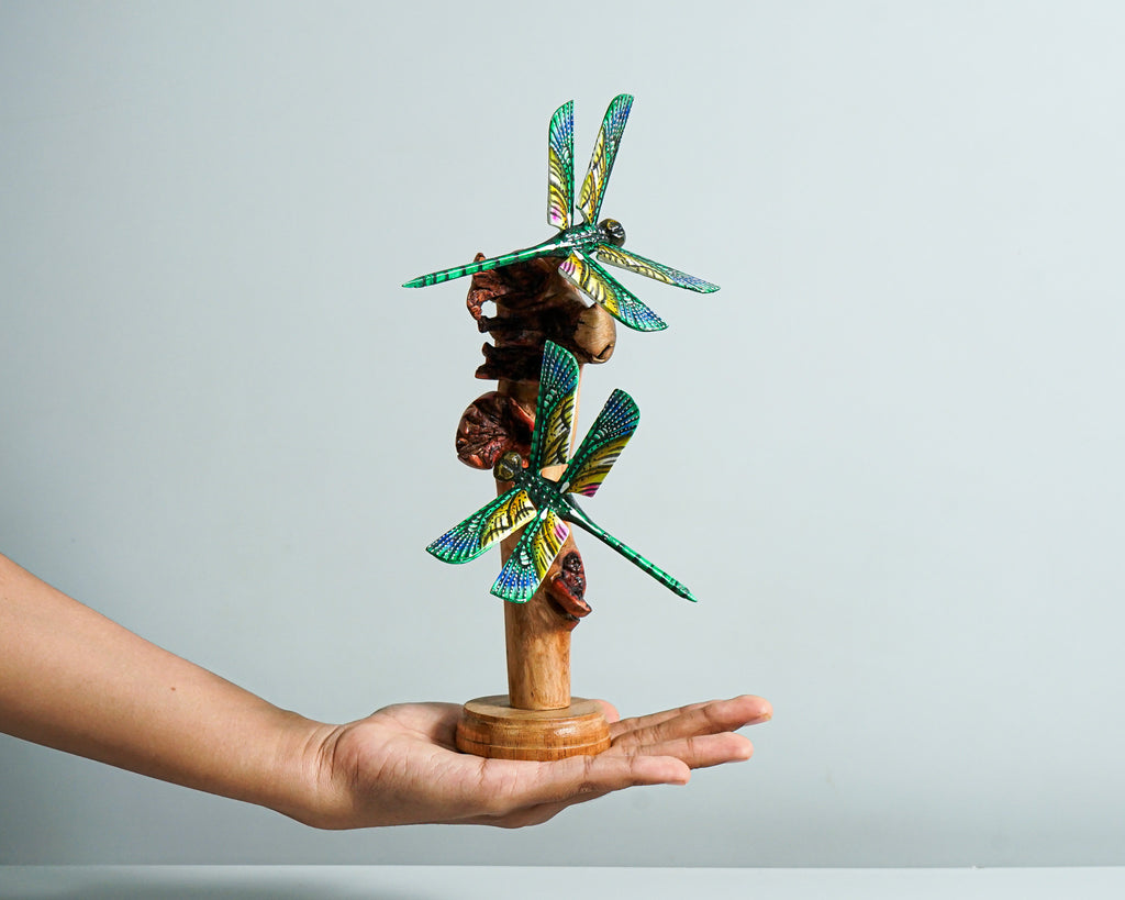 Couple Dragonfly Sculpture, Couple Statue, Wood Carving, Unique Figurine, Fairy, Handmade, Garden Decoration, Engagement Gift, Gift for Mom