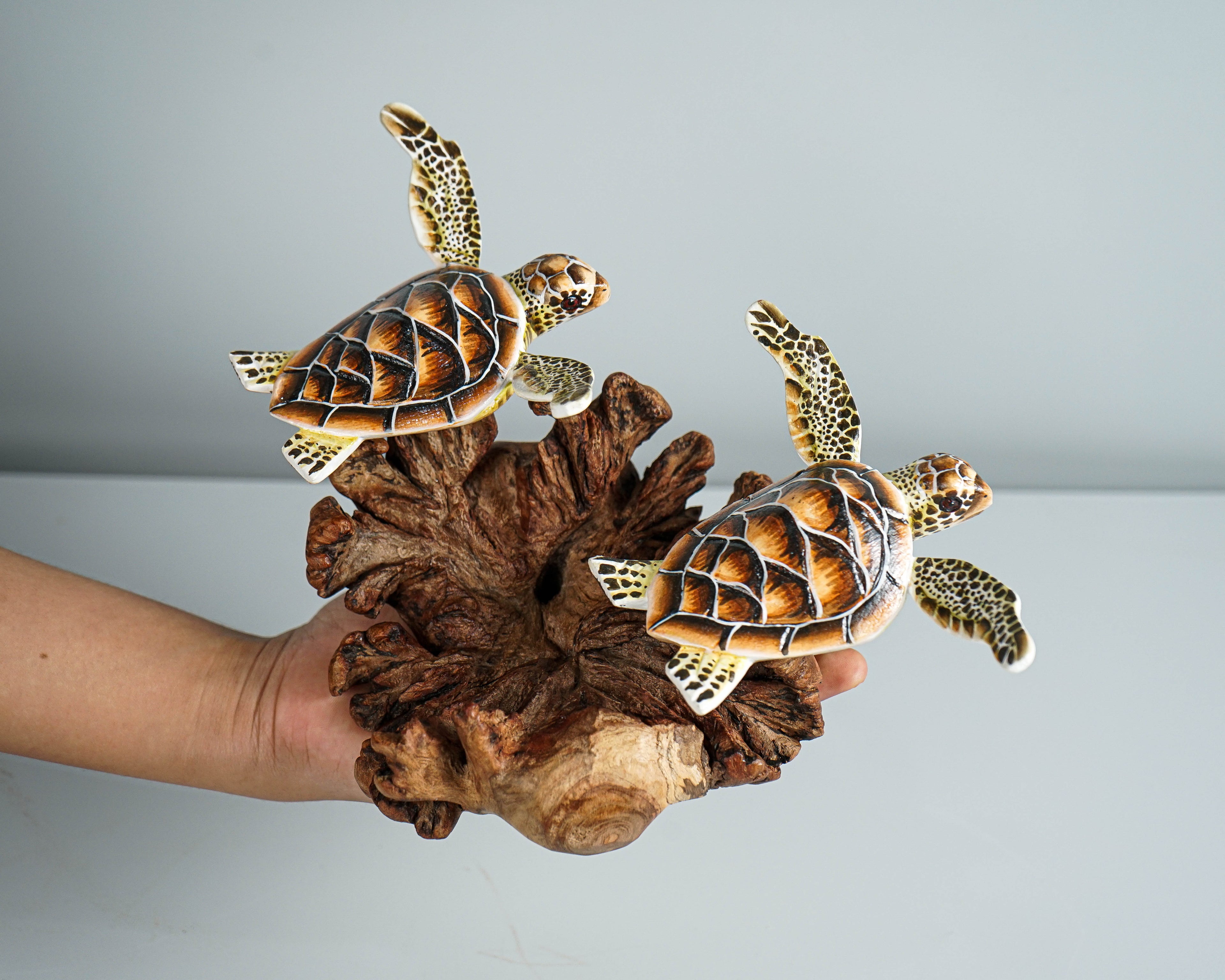 Couple Turtle Sculpture, Sea Turtle, Handmade Statue, Wood Carving, Ocean, Hand-painted Figurine, Room Decor, Anniversary Gift, Lucky Gifts