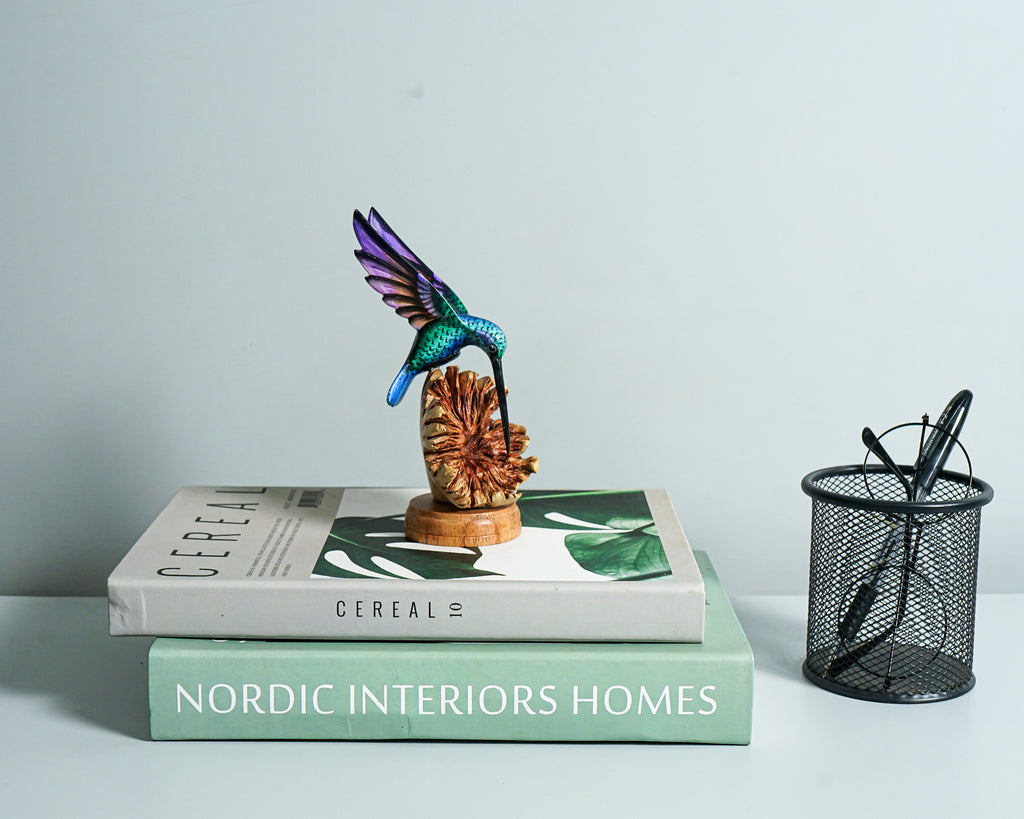 Green Hummingbird Statue, Painted Sculpture, Wood Carving Figure, Bird Statue, Handcrafted, Colibri, Table Decor, Grandma Gift, Gift for Her