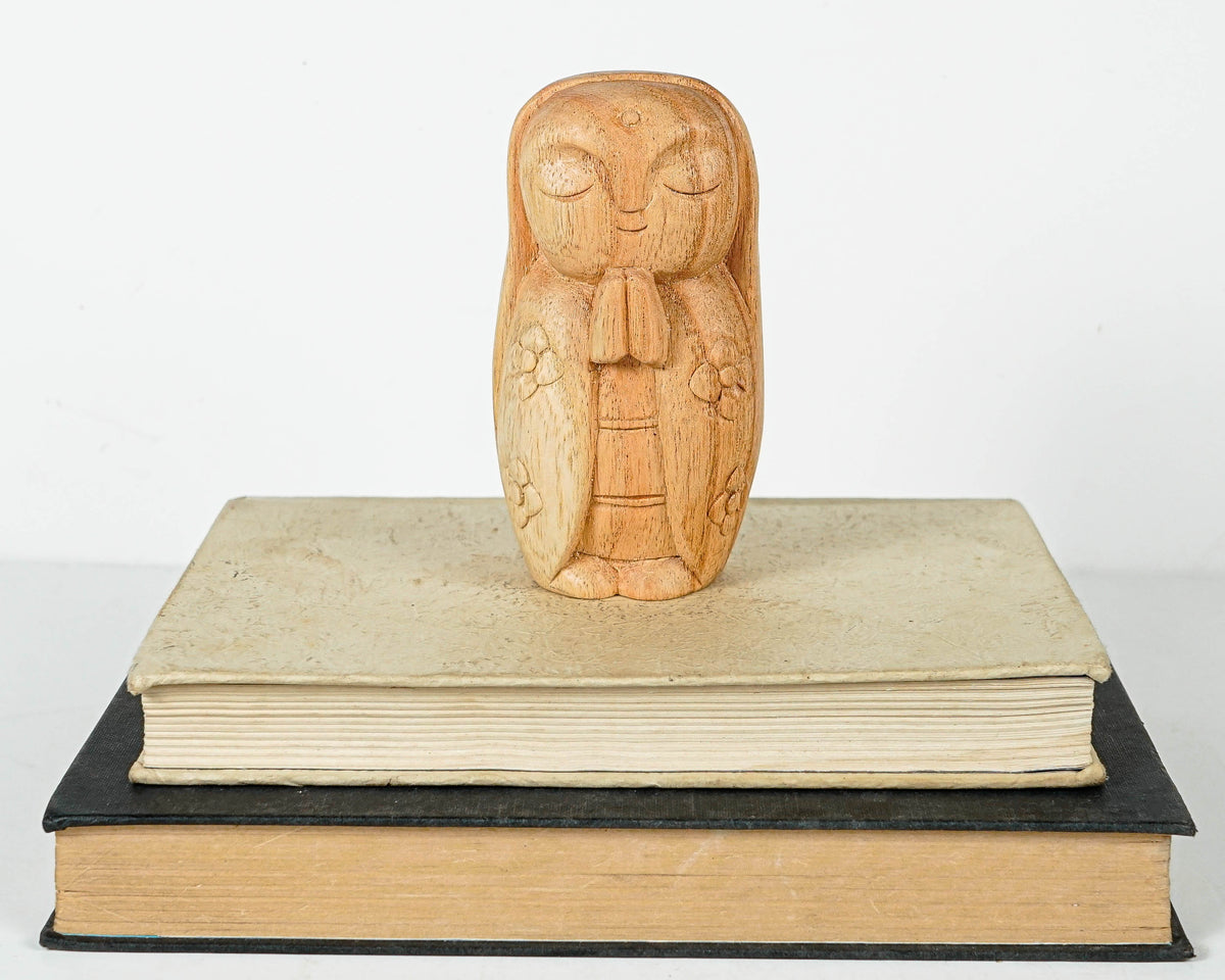 Woman Jizo Statue, Buddha Sculpture, Wood Figurine, Greeting, Wooden Jizo, Namasthe, Indoor Décoration, Special Gift, Grandma Gift
