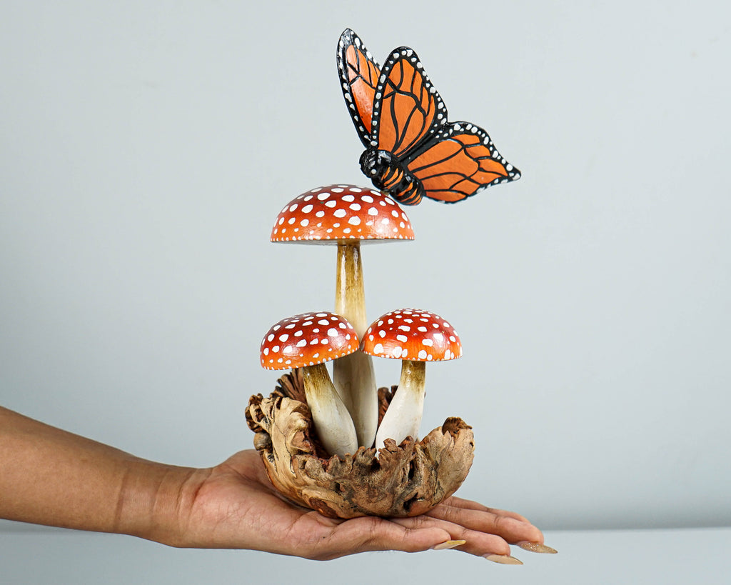 Butterfly on Mushroom Figurine, Painted Butterfly, Wood Carving, Handpainted Butterfly Ornaments, Apartment decor, Insect, Gift for Her