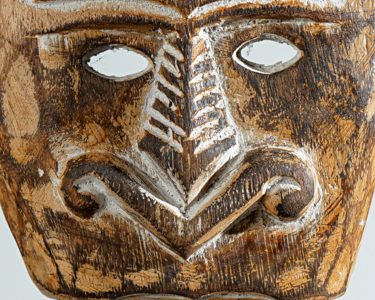 Mask of Timor, Wall Decoration, Mask on Stand, Sculpture, Handmade Gift, Traditional Art, Figurine, Office Decor, Unique Gift, Birthday