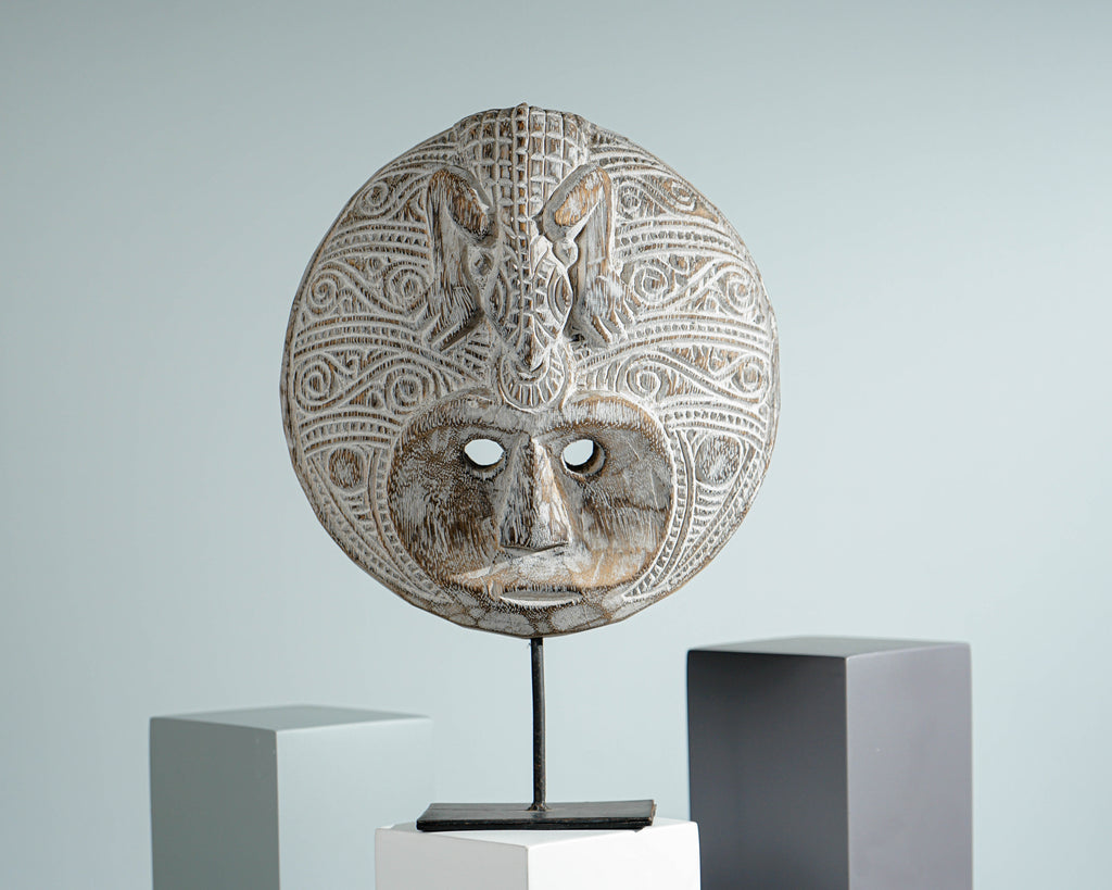 Round Mask of Timor, Primitive, Wall Decor, Wood Carving, Hanging Statue, Handcrafted, Living Room Décor, Halloween Decor, Memorial Gift