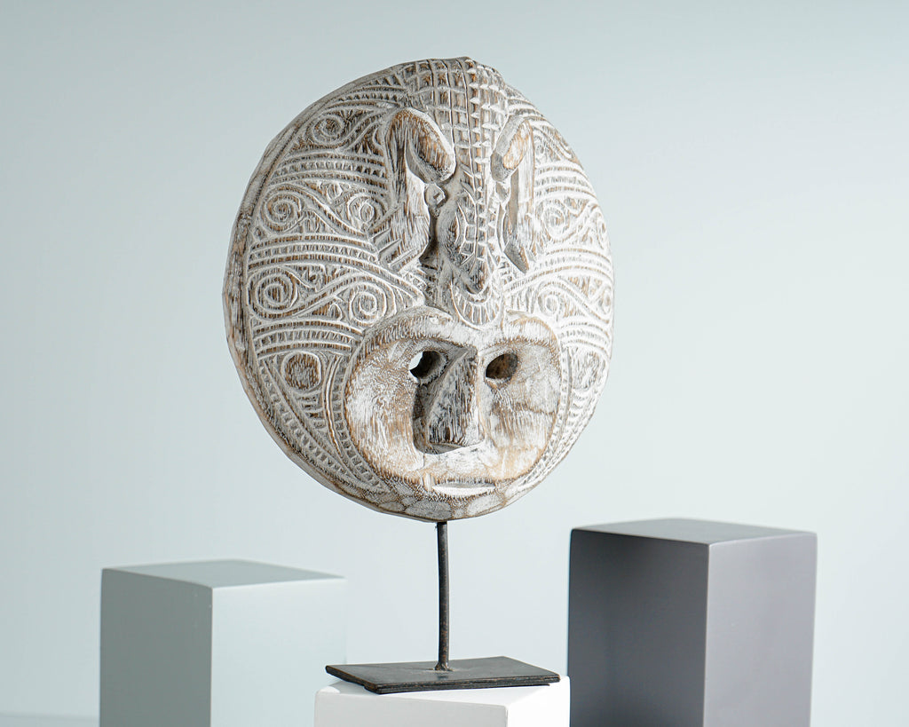 Round Mask of Timor, Primitive, Wall Decor, Wood Carving, Hanging Statue, Handcrafted, Living Room Décor, Halloween Decor, Memorial Gift