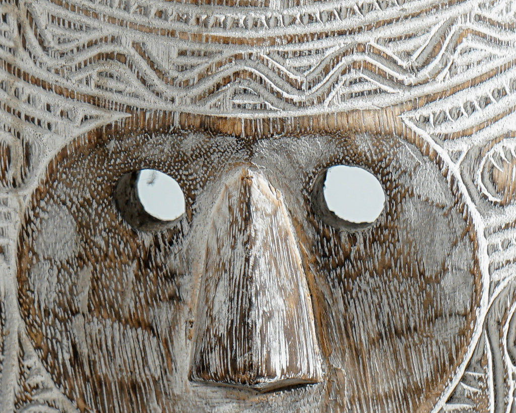 Round Mask of Timor Wall Art, Mask on Stand, Traditional Art, Hanging Figurine, Wall Decor, Unique, Halloween Decoration, Memorial Gift