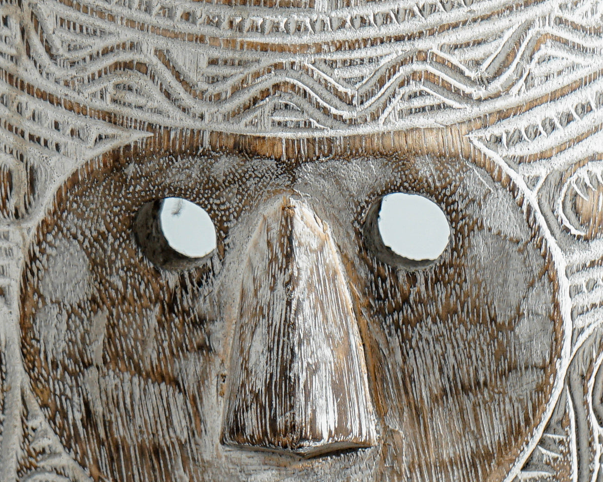 Round Mask of Timor Wall Art, Mask on Stand, Traditional Art, Hanging Figurine, Wall Decor, Unique, Halloween Decoration, Memorial Gift
