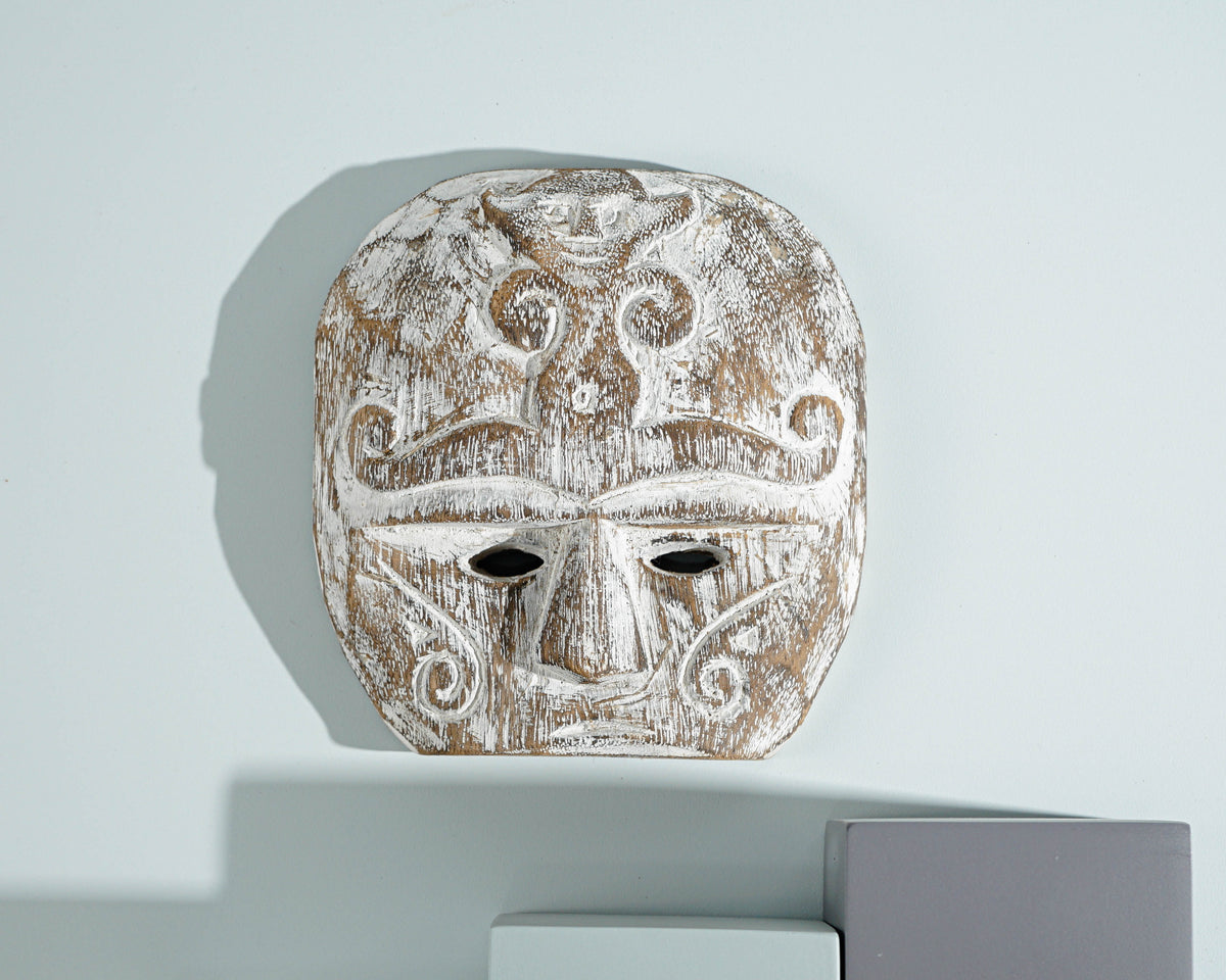 Wooden Traditional Mask Wall Decor, Mask on Stand, Statue, Halloween Decor, Hanging Sculpture, Wood Carving, Home Decoration, Memorial Gift