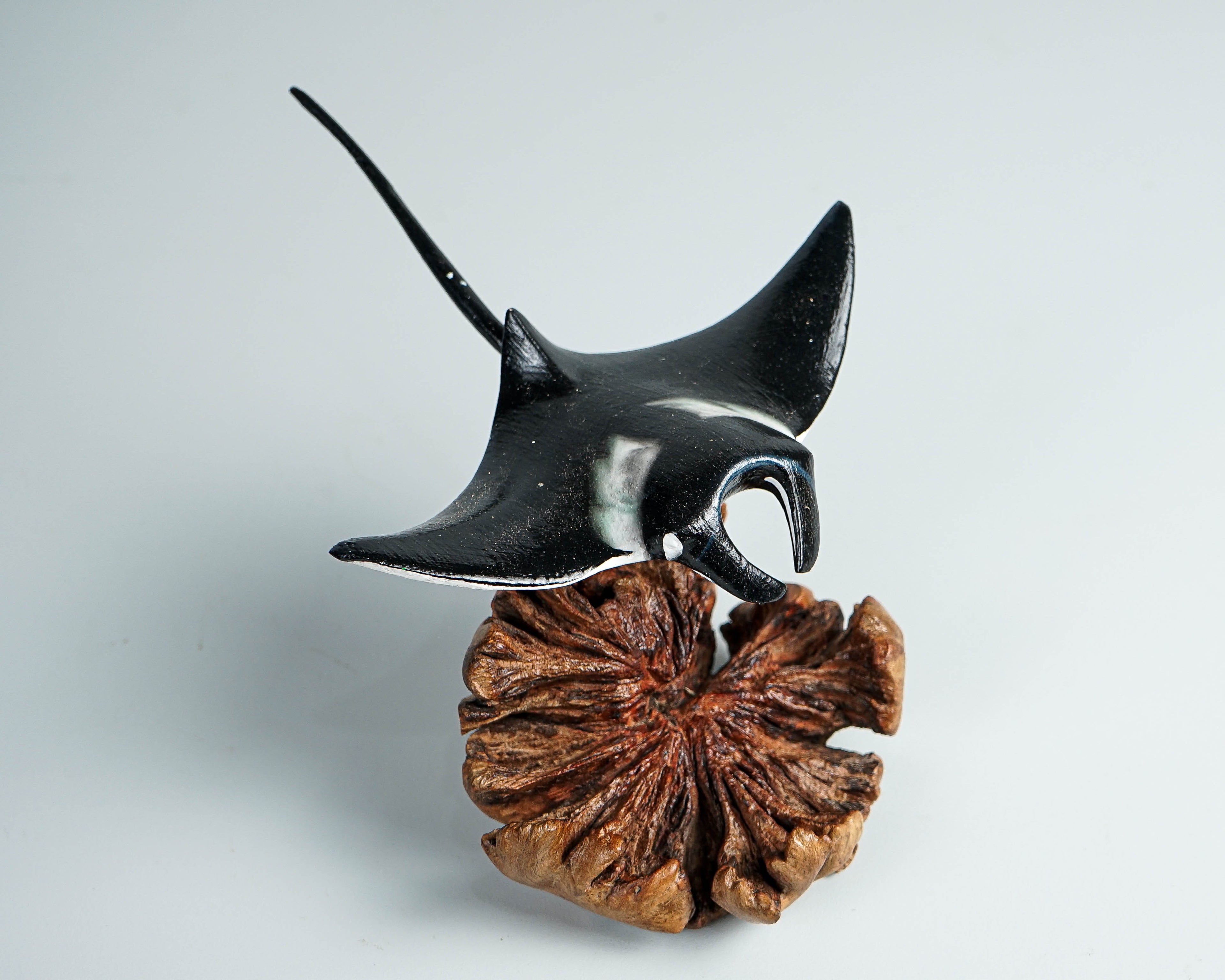 Black Manta Ray Miniature, Wooden Art, Painted, Colorful Sculpture, Handcrafted, Beach Decoration, Artwork, Handmade Gift, Gift for Her
