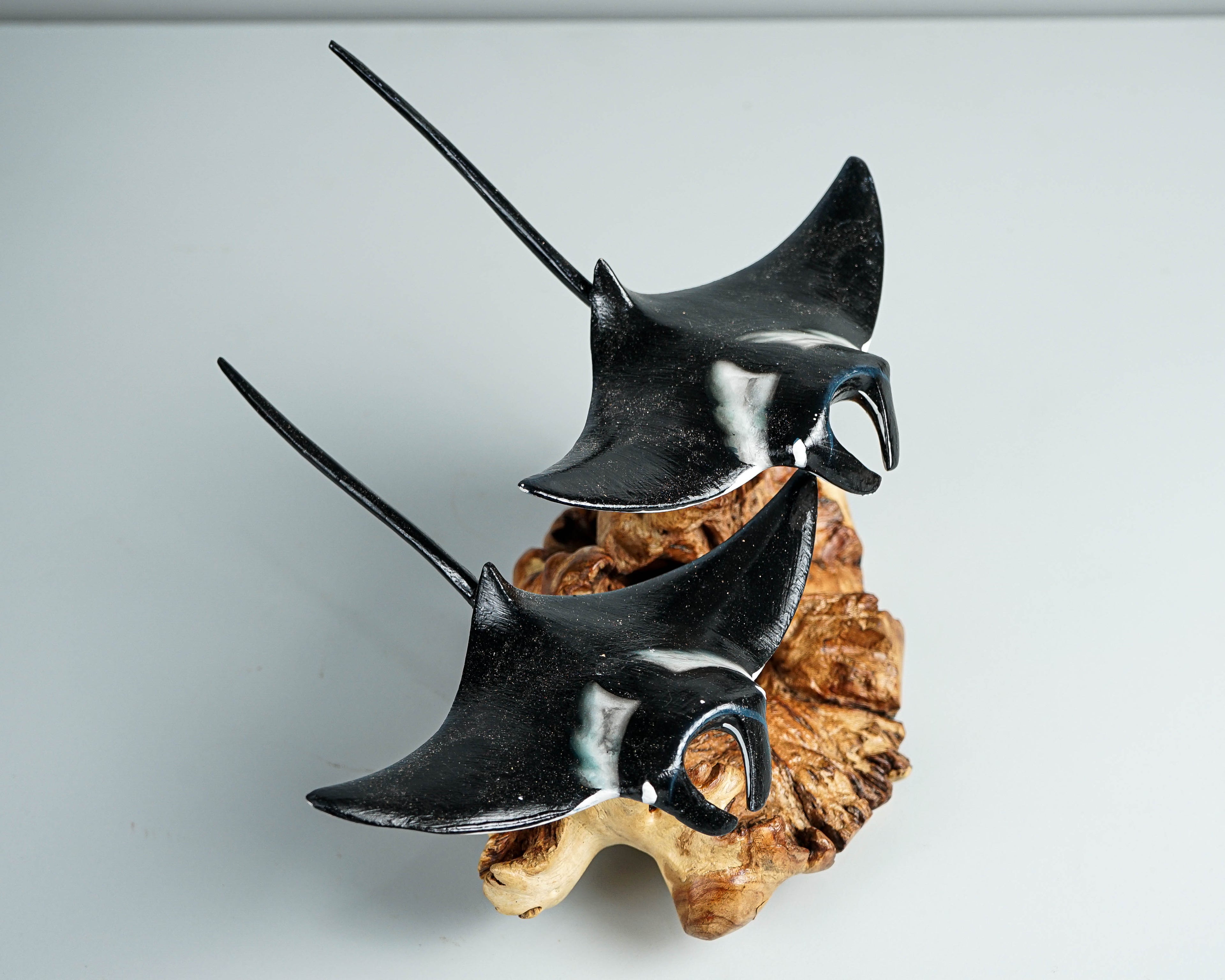 Black Manta Ray Duo Statue, Wooden Art, Painted, Unique Sculpture, Handmade, Housewarming, Beach Decoration, Lucky Gifts, Couples Gift