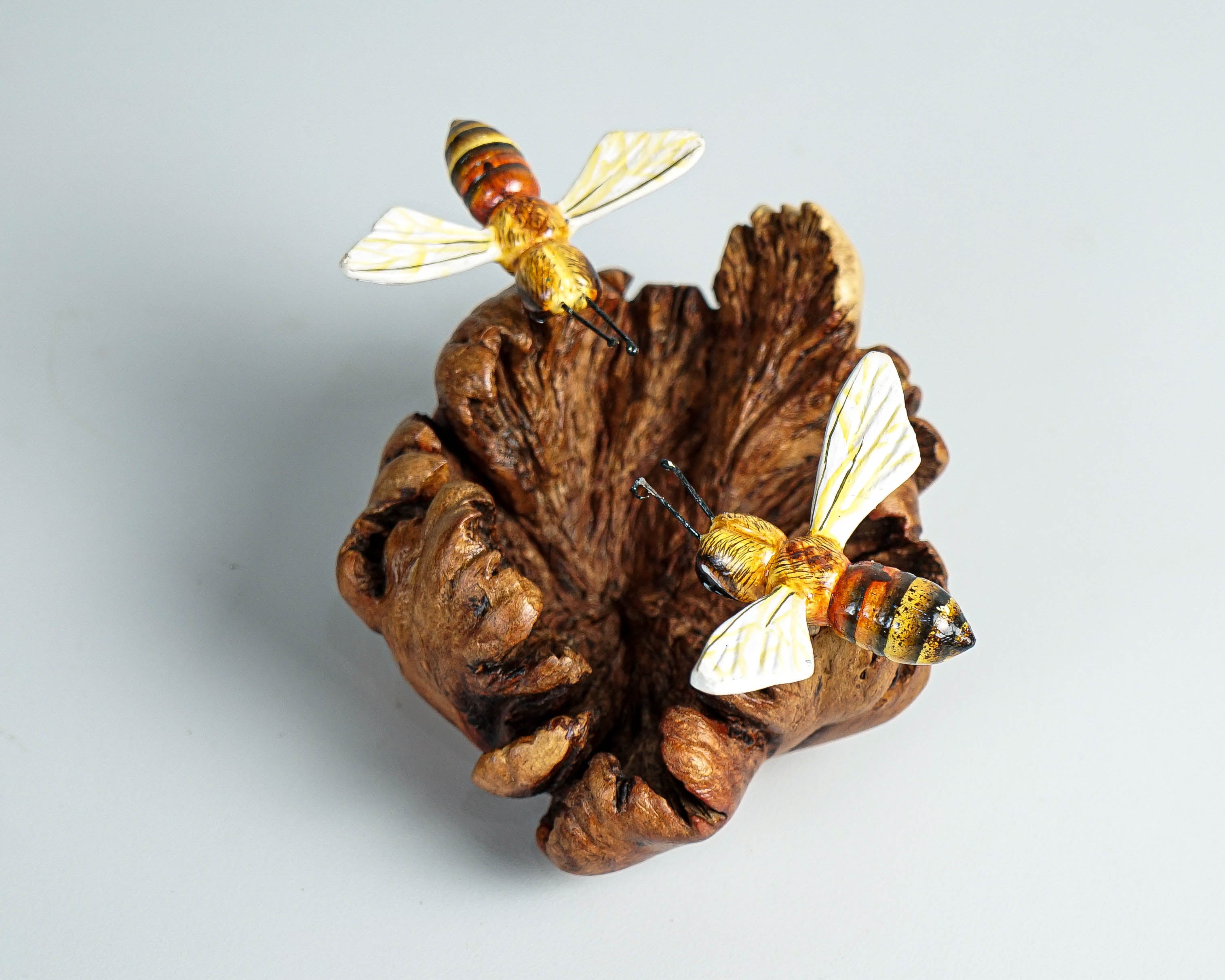 Bees on Comb, Colored Bee, Bee Statue, Tropical Decoration, Handmade, Wood Figurine, Natural Piece, Bee Wall Decor, Wall Art, Valentines Day