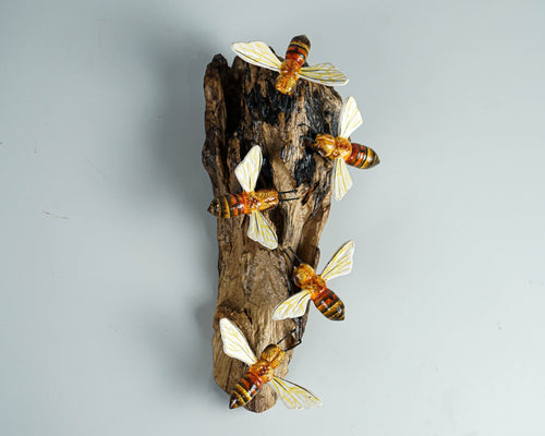 Bee Comb Statue, Bees Figurine, Wood Carving, Handmade, Painted Bee, Bee Wall Hanging, Animal Wall Decor, Unique Decoration, Lucky Gifts