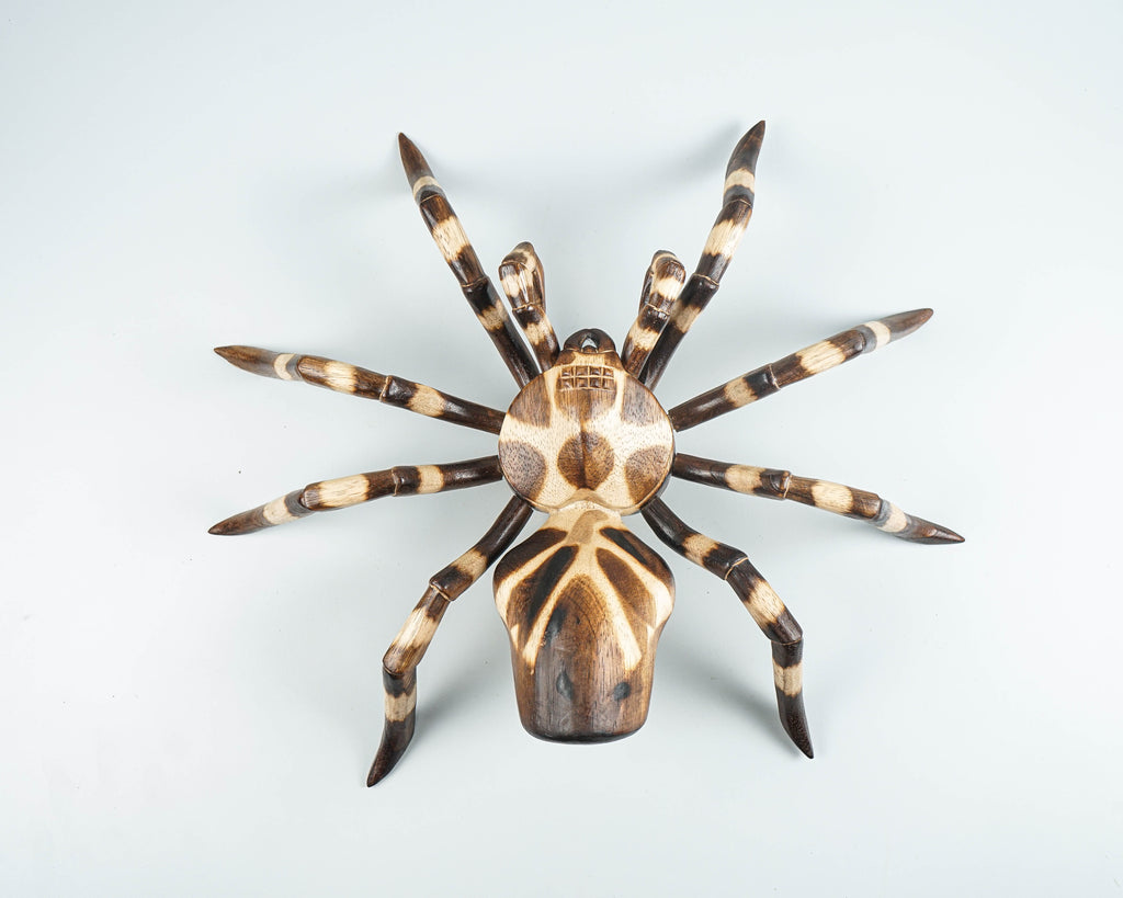 Large Tarantula Wall hanging, Spider Sculpture, Looks Real Animal Sculpture, Giant tarantula, Wall Décor, Interior Decor, Gift for Boss