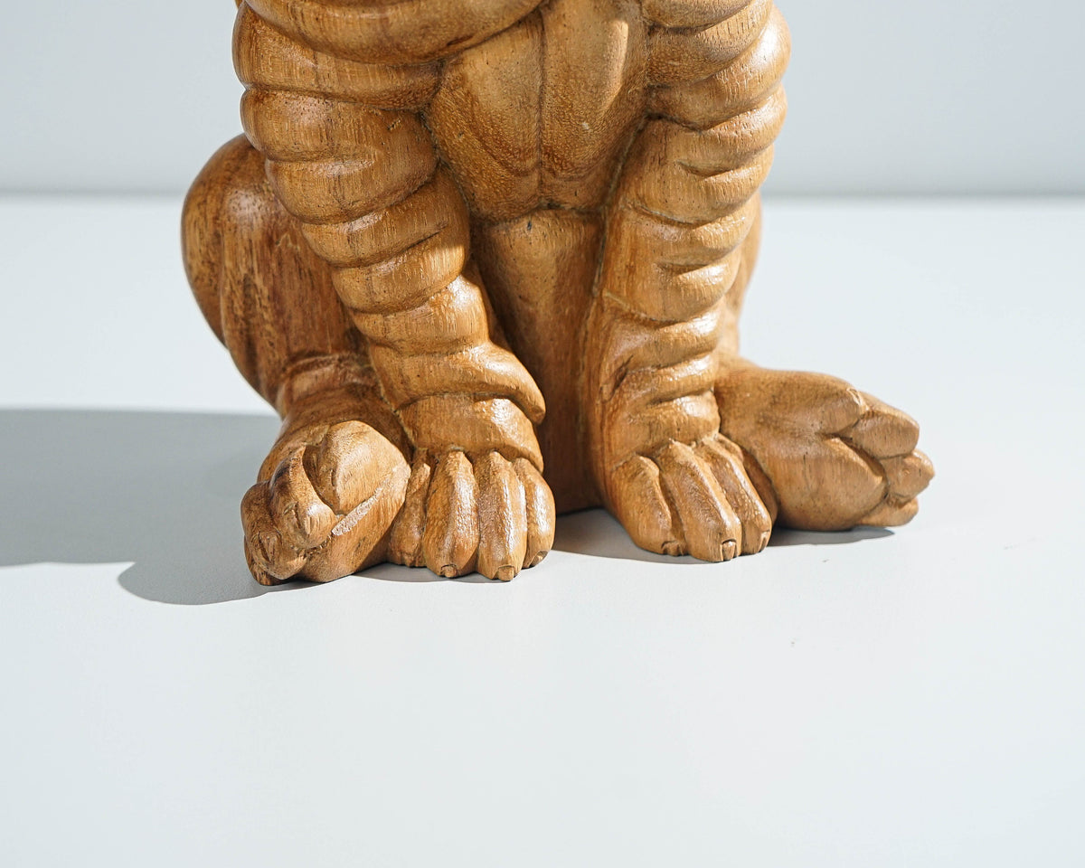 English Bulldog Sculpture, Dog Miniature, Unique Statue, Wooden Art, Handcrafted, Wood Carving, Bedroom Décor, Dog Lover, Gift for Kids