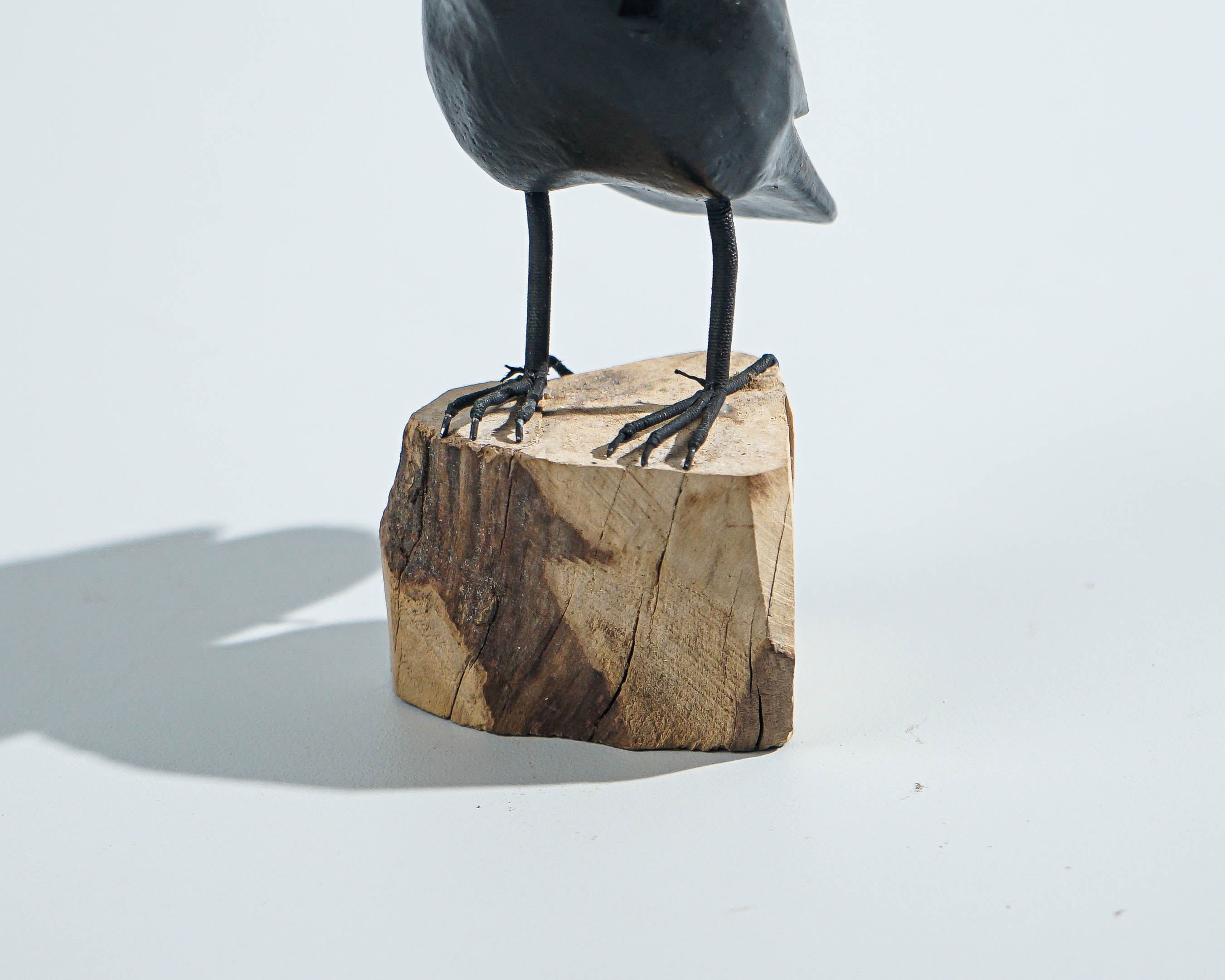 Raven Bird Statue, Painted Wood Carving, Wooden Bird, Handcrafted, Woodland, Animal Ornament, Crow, Apartment Decor, Grandfather Gift