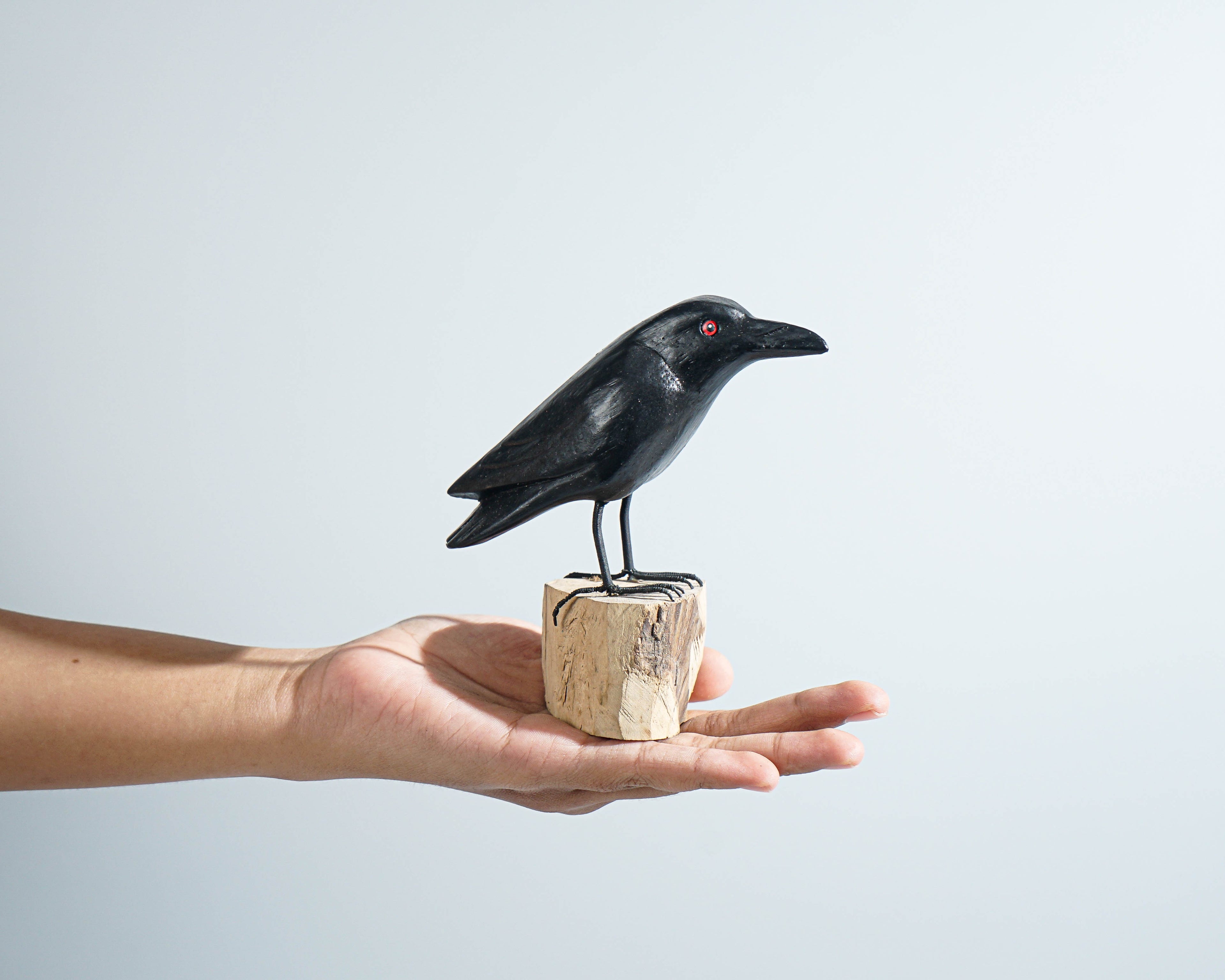 Raven Bird Statue, Painted Wood Carving, Wooden Bird, Handcrafted, Woodland, Animal Ornament, Crow, Apartment Decor, Grandfather Gift