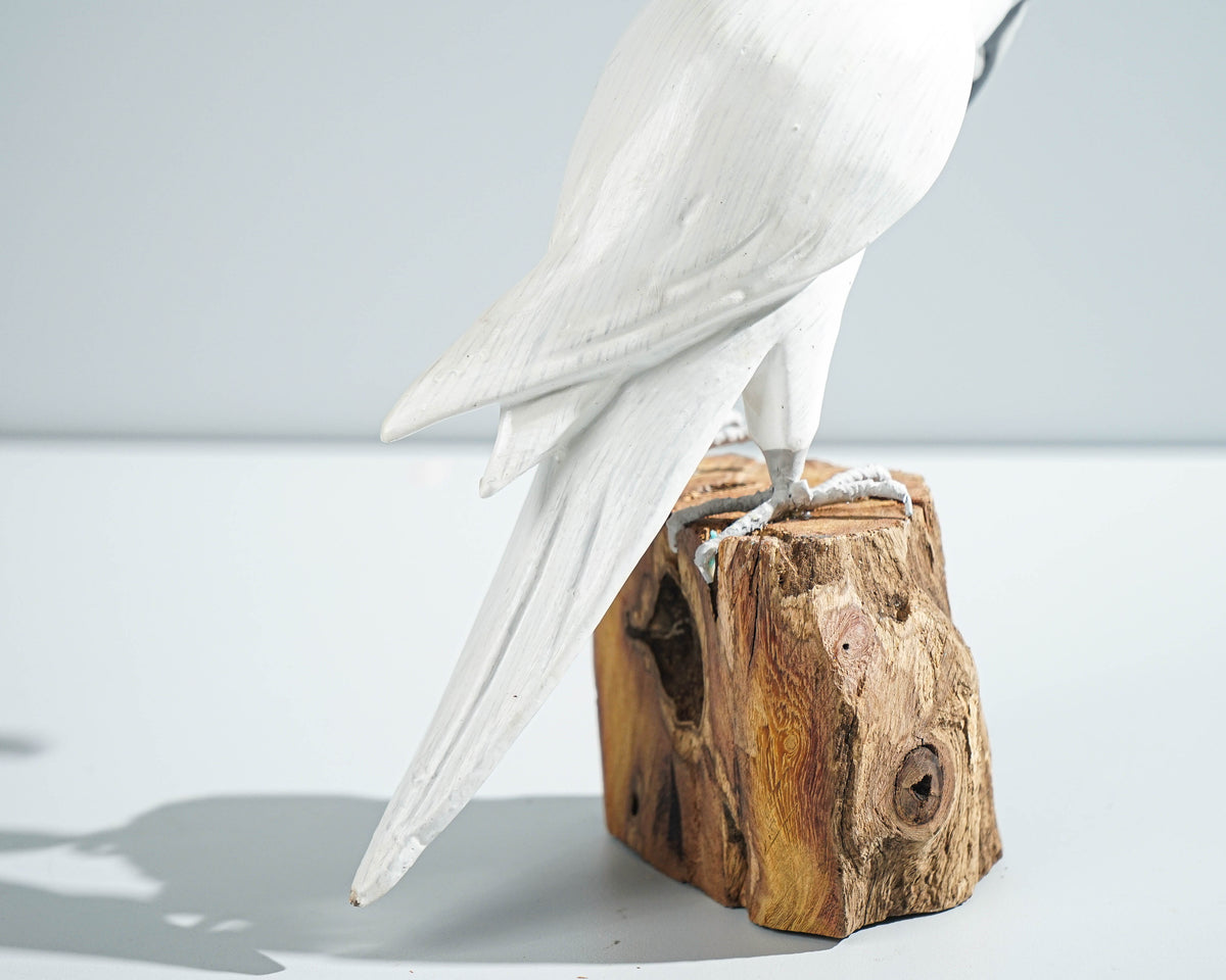 Sulphur-Crested Cockatoo Sculpture 8.7in Tall Hand-Carved Tropical Bird Art Decor