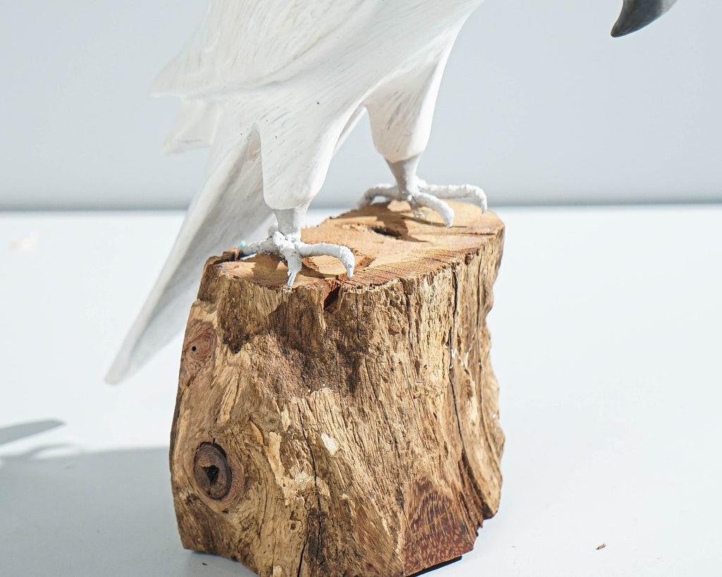 Sulphur-Crested Cockatoo Sculpture 8.7in Tall Hand-Carved Tropical Bird Art Decor