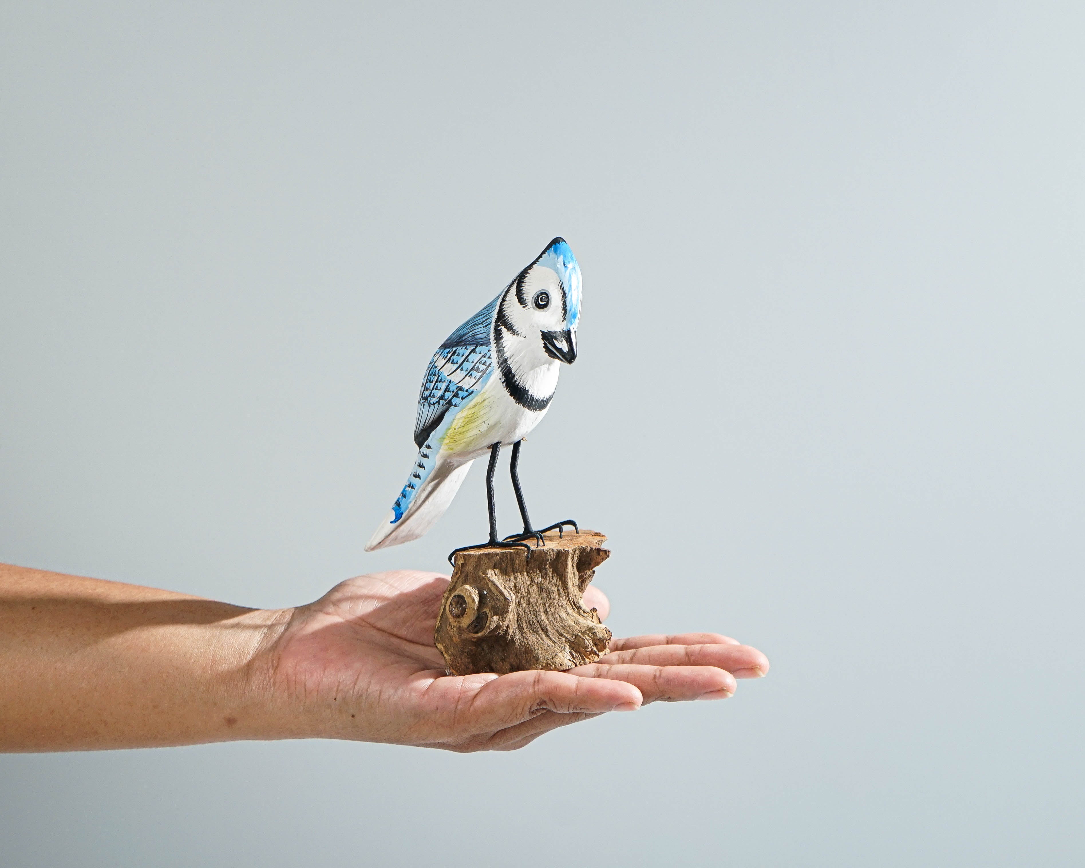 Blue jay Bird Statue, Painted Wood Carving, Wooden Bird Art, Handcrafted, Animal Figurine, Decorative, Tropical Decor, Handmade Gift