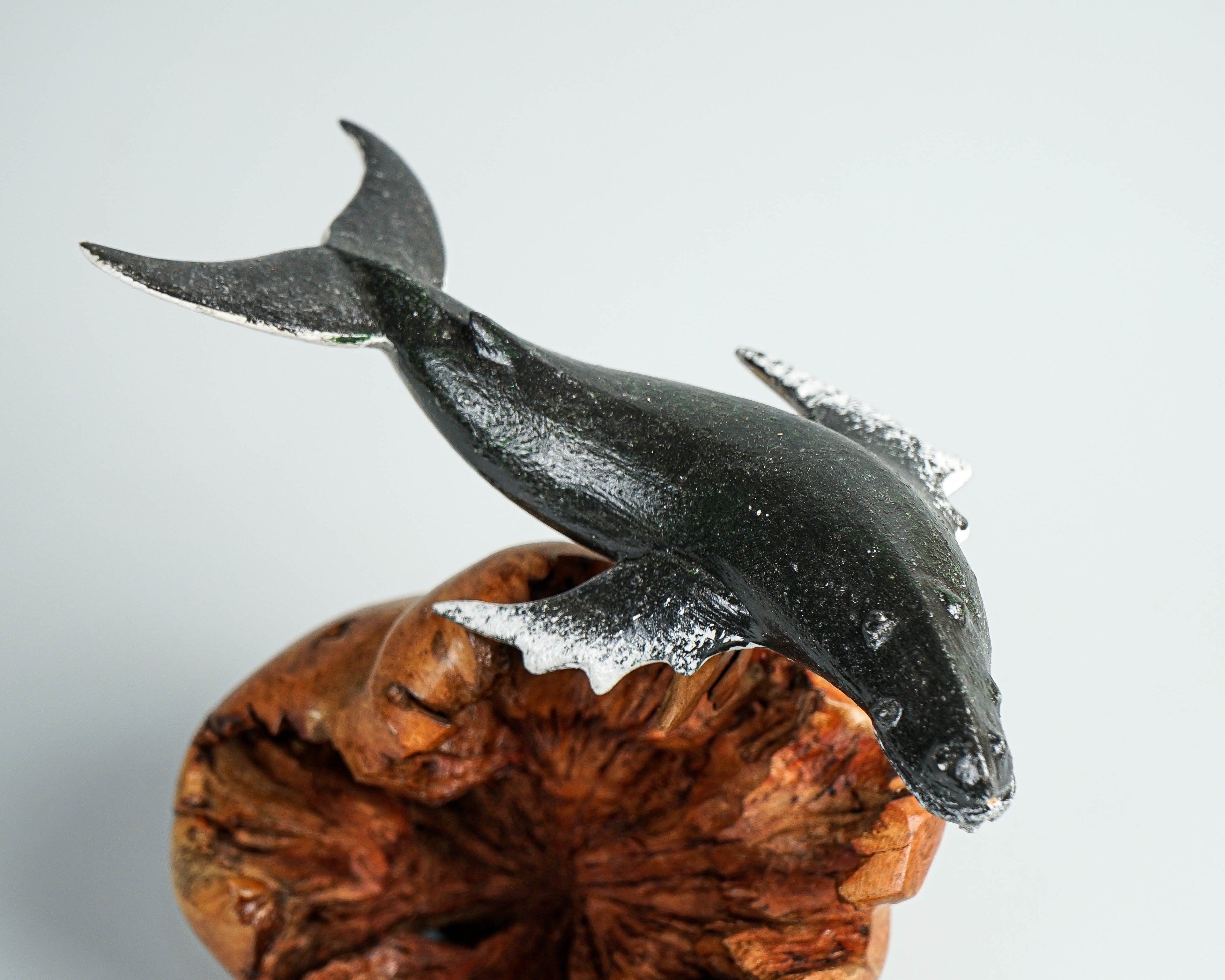 Black Humpback Whale Statue, Wooden Art, Painted, Unique Sculpture, Handmade Art, Unique, Decorative, Ocean, Bedroom Decor, Birthday Gift