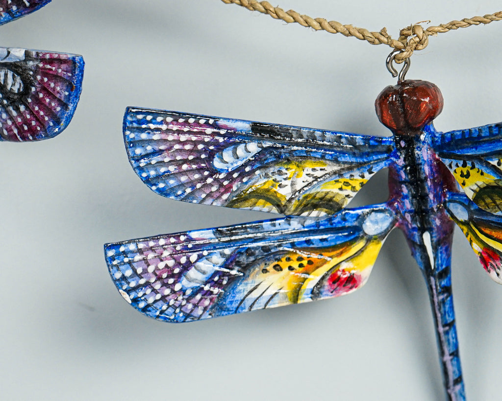 Blue Dragonfly Garland, Wall Decor, Insect, Exotic, Wood Carving, Garden, Hand-painted Figurine, Summer, Living Room Decor, Mother Loss Gift