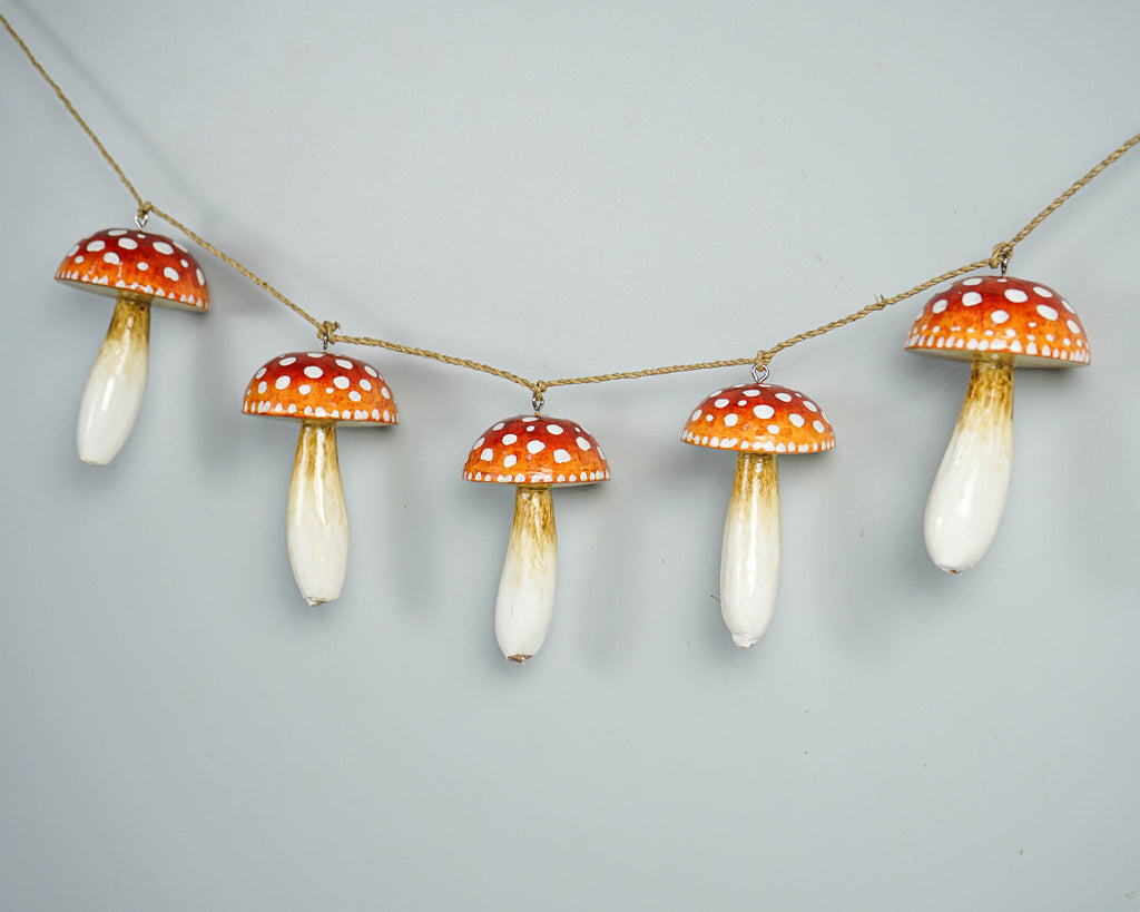 Red Mushroom Garland 1.5in mushroom length Hand-Painted Wooden Wall Decor