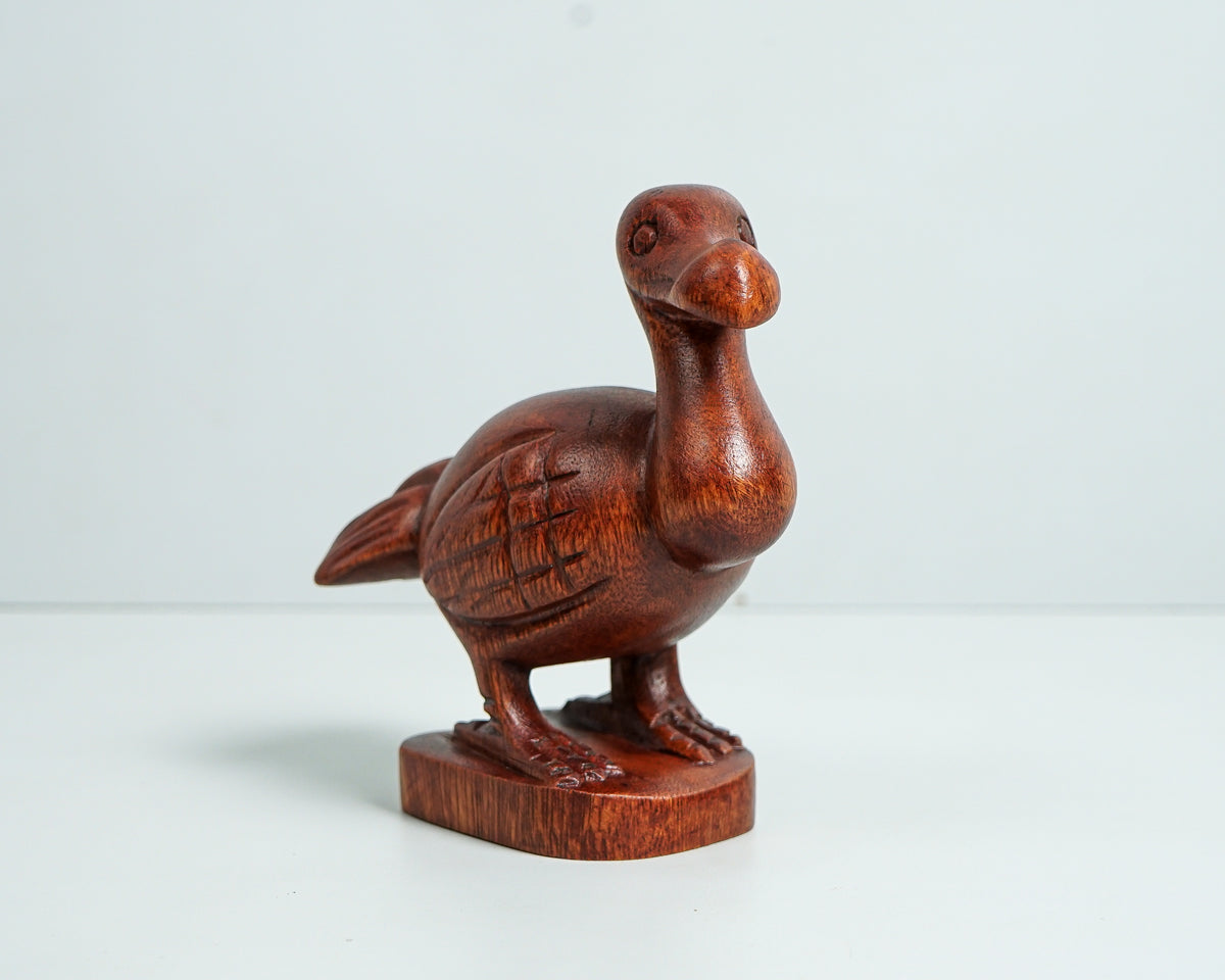 Wooden Dodo Bird Statue, Dodo Bird figurine,  Animal Sculpture, Wood Carving, Hand Carved, Living Room Decor, Gift for Friend, Gift for Son