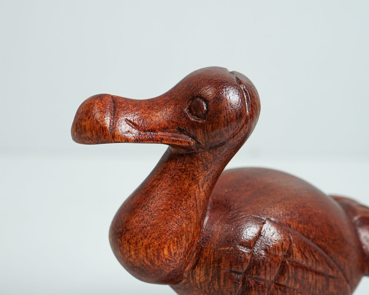 Wooden Dodo Bird Statue, Dodo Bird figurine,  Animal Sculpture, Wood Carving, Hand Carved, Living Room Decor, Gift for Friend, Gift for Son