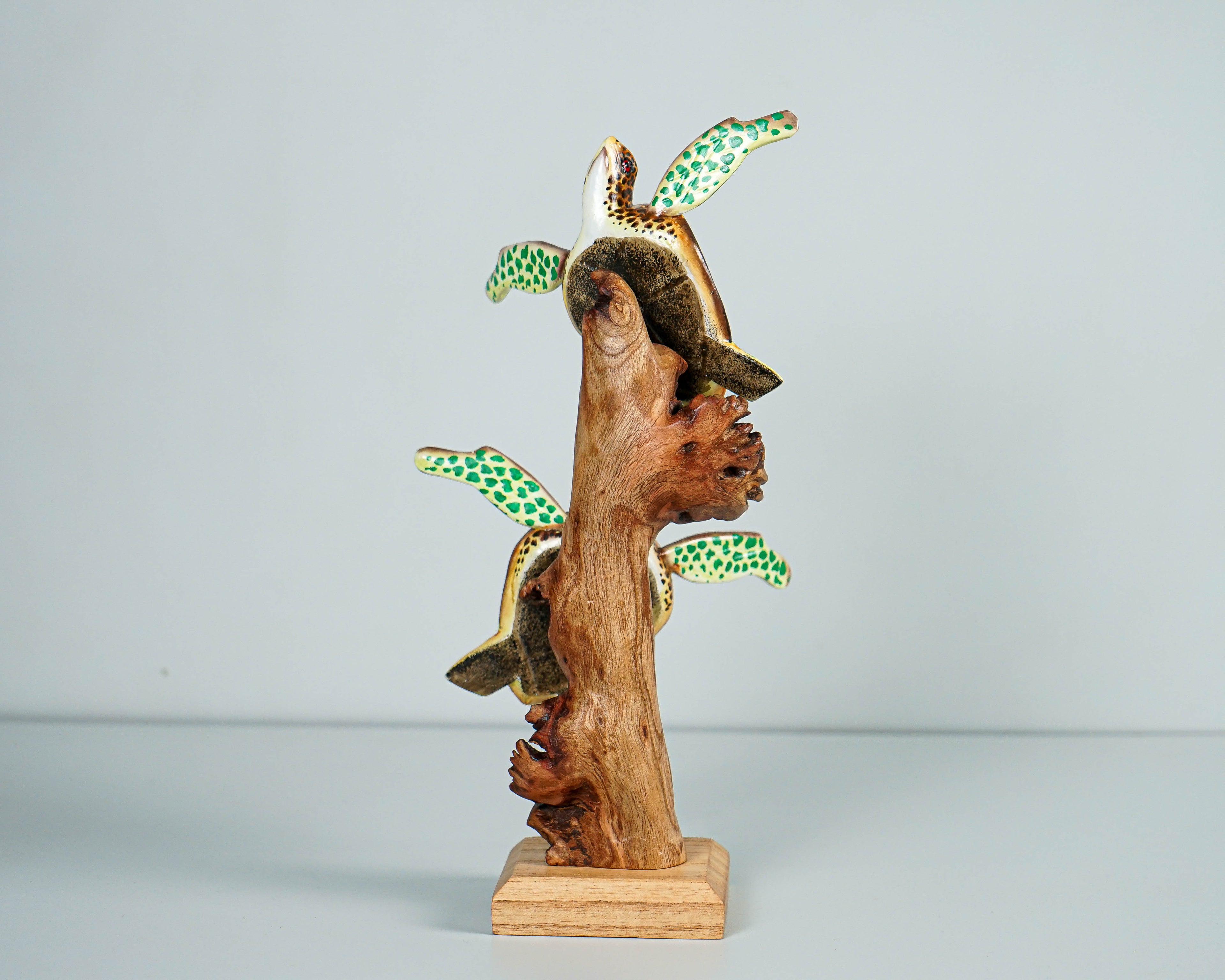 Couple Turtle Sculpture, Green Sea Turtle, Wood Carving, Ocean, Miniature, Handmade Statue, Living Room Decor, Wedding Gift, Lucky Gifts