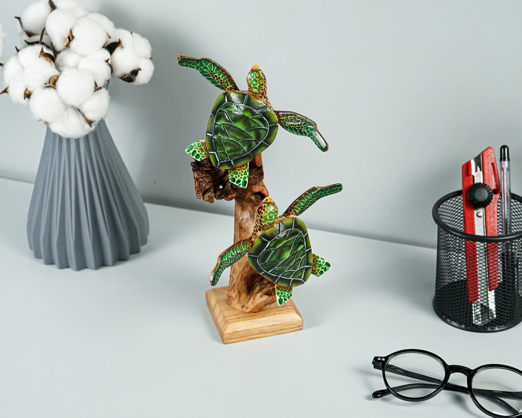 Couple Turtle Sculpture, Green Sea Turtle, Wood Carving, Ocean, Miniature, Handmade Statue, Living Room Decor, Wedding Gift, Lucky Gifts