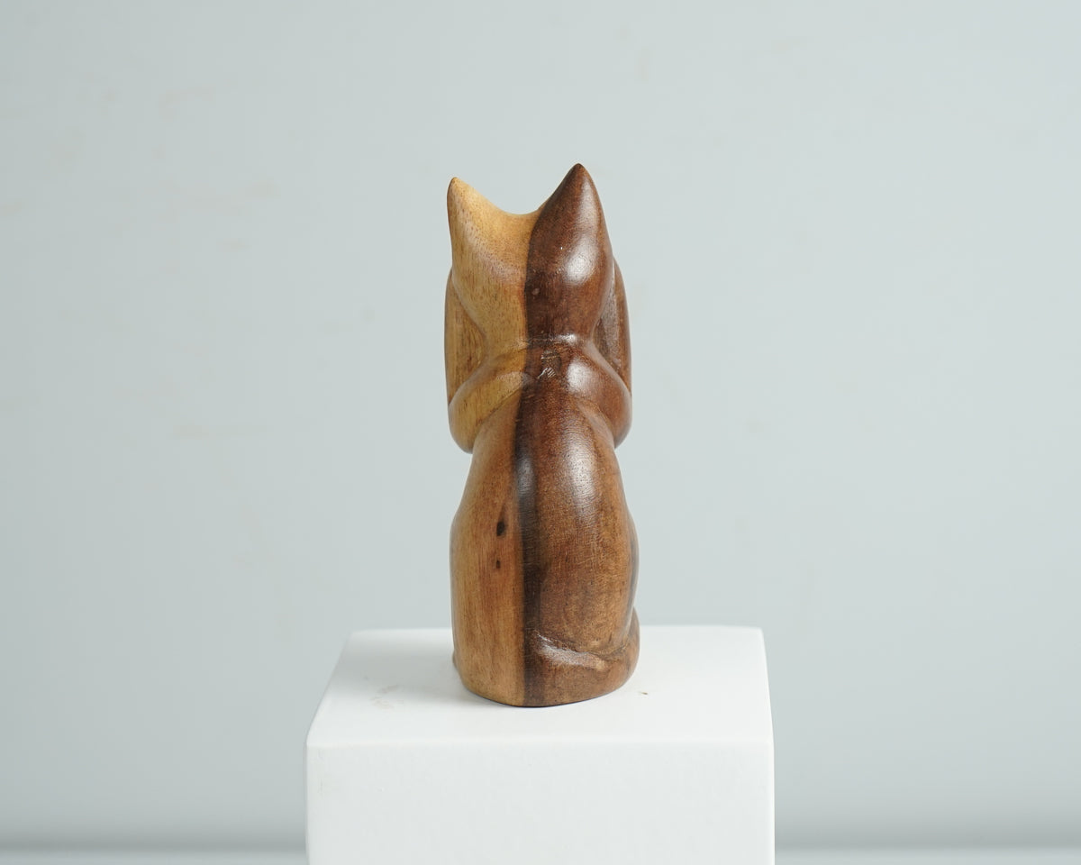 Wooden Cat Sculpture, Animal Statue, Wood Carving, Handcrafted, Unique Figurine, Livingroom Decor, Tabletop Decor, Best Friend Gift