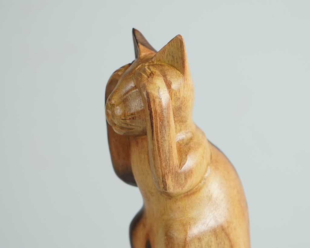 Wooden Cat Sculpture, Animal Statue, Wood Carving, Handcrafted, Unique Figurine, Livingroom Decor, Tabletop Decor, Best Friend Gift