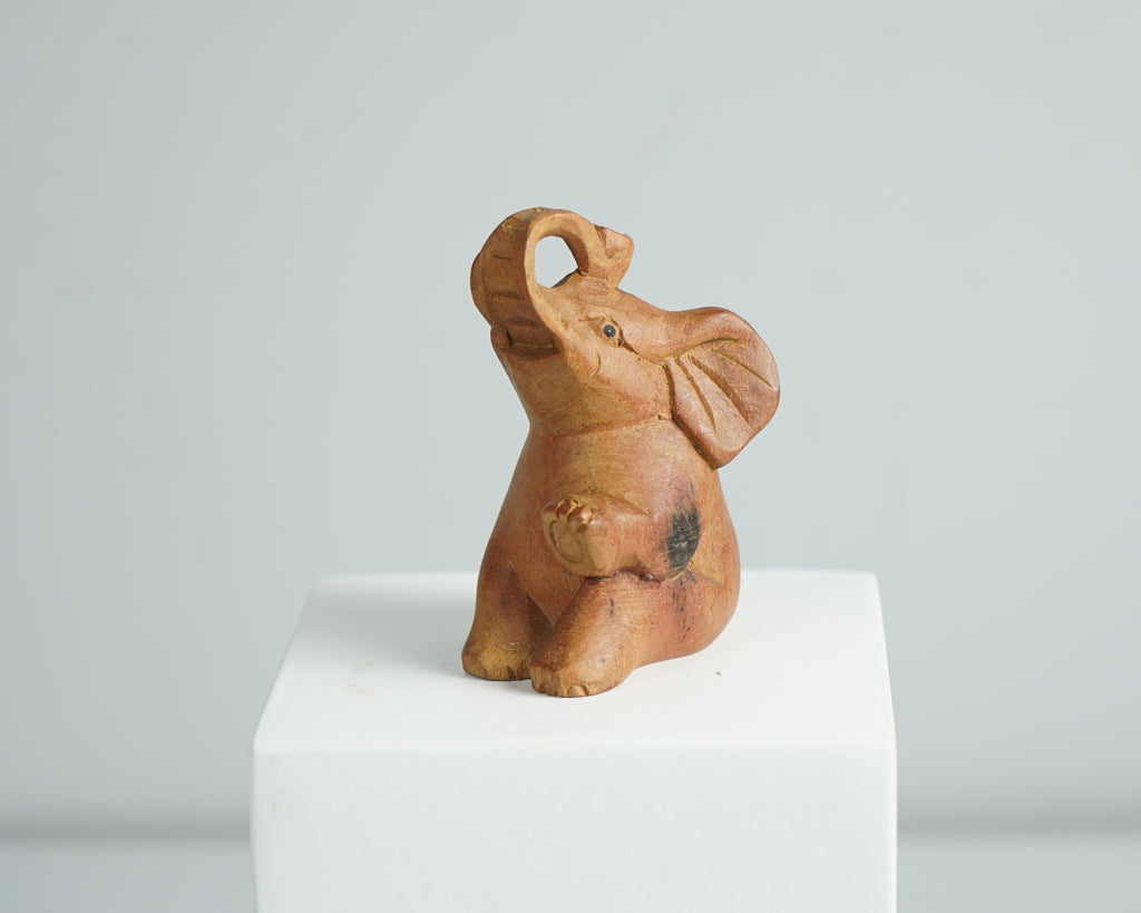 Wooden Elephant Figurine, Animal Statue, Wood Carving, Antique, African Animal Figurine, Artwork, Room Decor, Handmade Item, Gift for Son