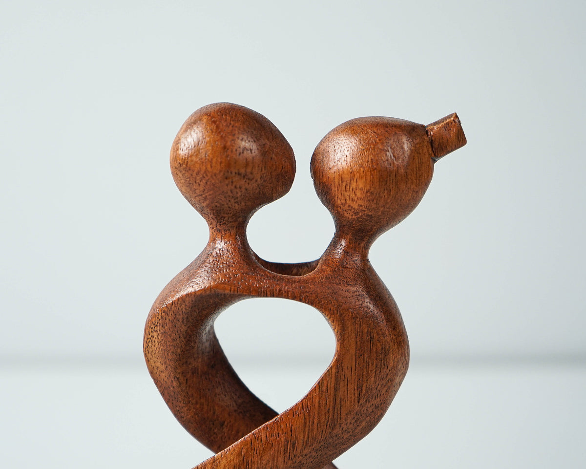 Hugging Couple Abstract Statue, Modern Art, Wood Carving, Handcrafted, Love, Exotic, Modern Abstract, Couple Decoration, Gift for Girlfriend