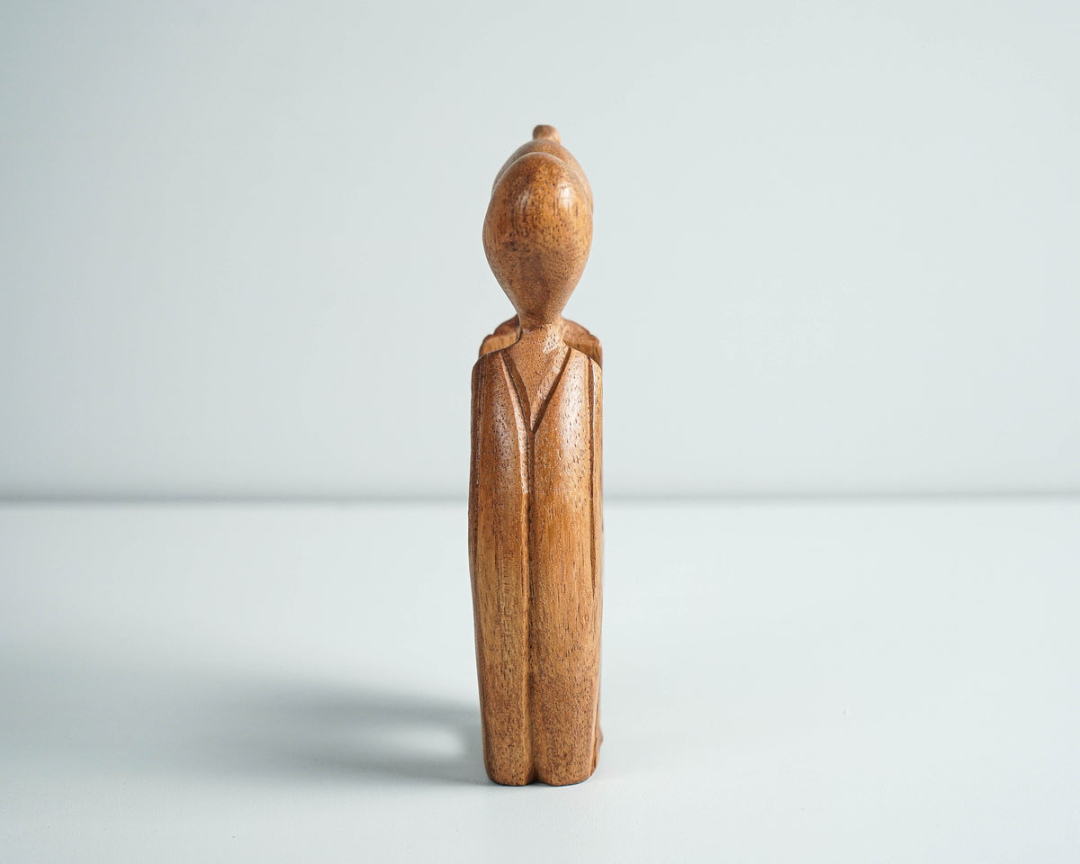 Kissing Couple Abstract Statue, Wooden Modern Art, Wood Carving, Handcrafted, Unique Statue, Modern Abstract, Wedding Gift, Valentines Day
