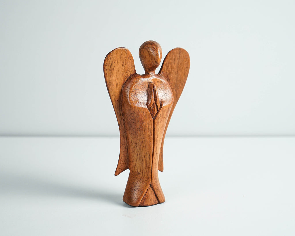 Wooden Angel Figurine,  Praying Angel Statue, Wood Carving, Unique figurine, Memorial Gift, Artwork, Aesthetic Room Decor, Gift for Mother