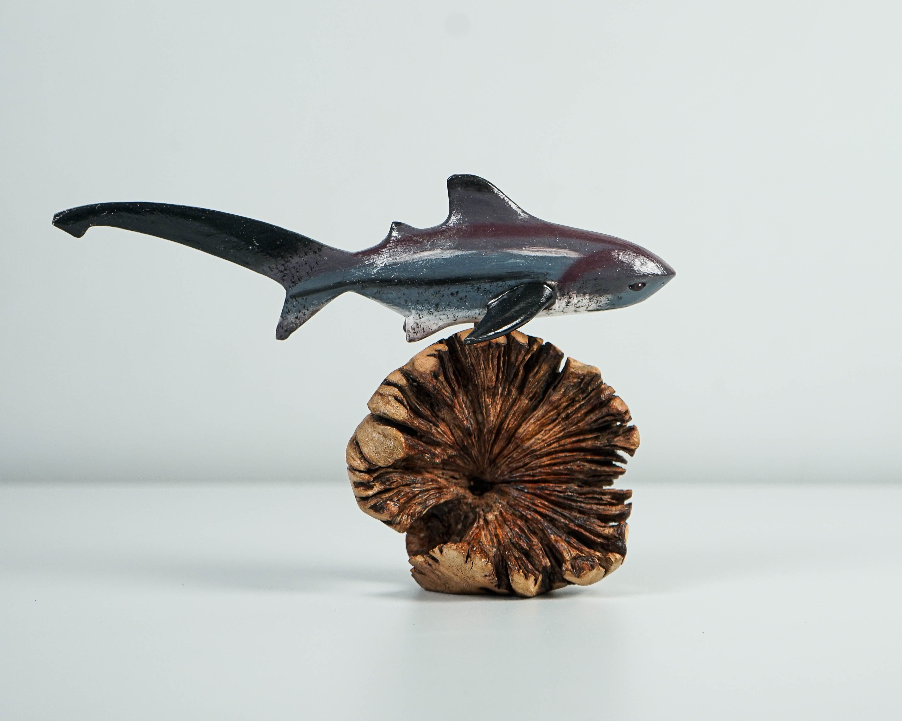 Thresher Shark Figurine, Personalized Statue, Wooden Sculpture, Miniature, Unique, Sea Life, Ocean Decoration, Beach Decor, Gift for Home