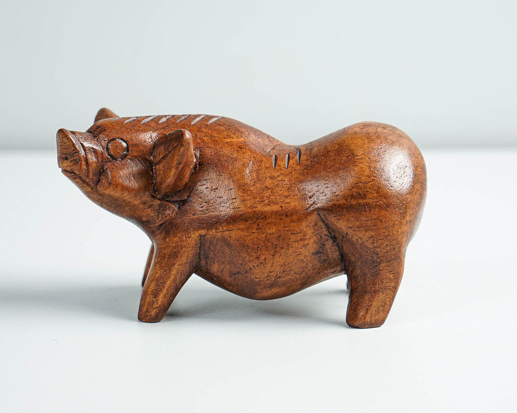 Pig Sculpture, Animal Figurine, Wood Carving, Natural Piece, Pig Statue, Tabletop Decor, Unique Decoration, Animal Lover, Gift for Mother