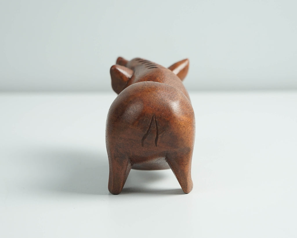 Pig Sculpture, Animal Figurine, Wood Carving, Natural Piece, Pig Statue, Tabletop Decor, Unique Decoration, Animal Lover, Gift for Mother