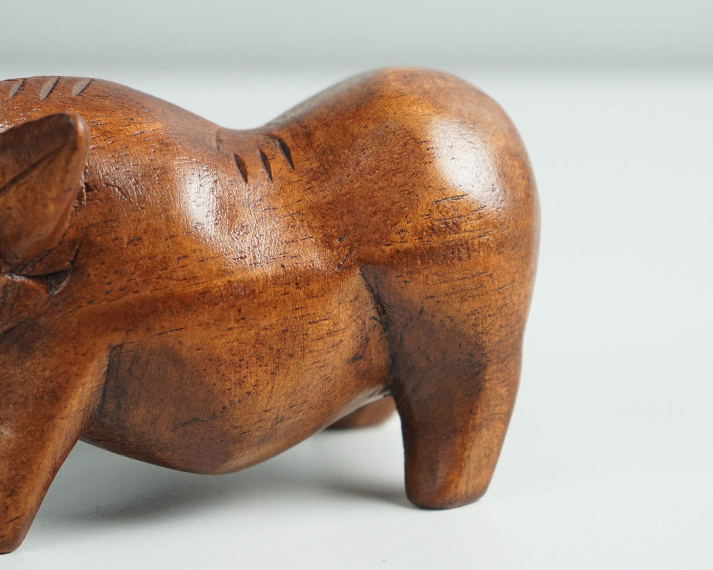 Pig Sculpture, Animal Figurine, Wood Carving, Natural Piece, Pig Statue, Tabletop Decor, Unique Decoration, Animal Lover, Gift for Mother
