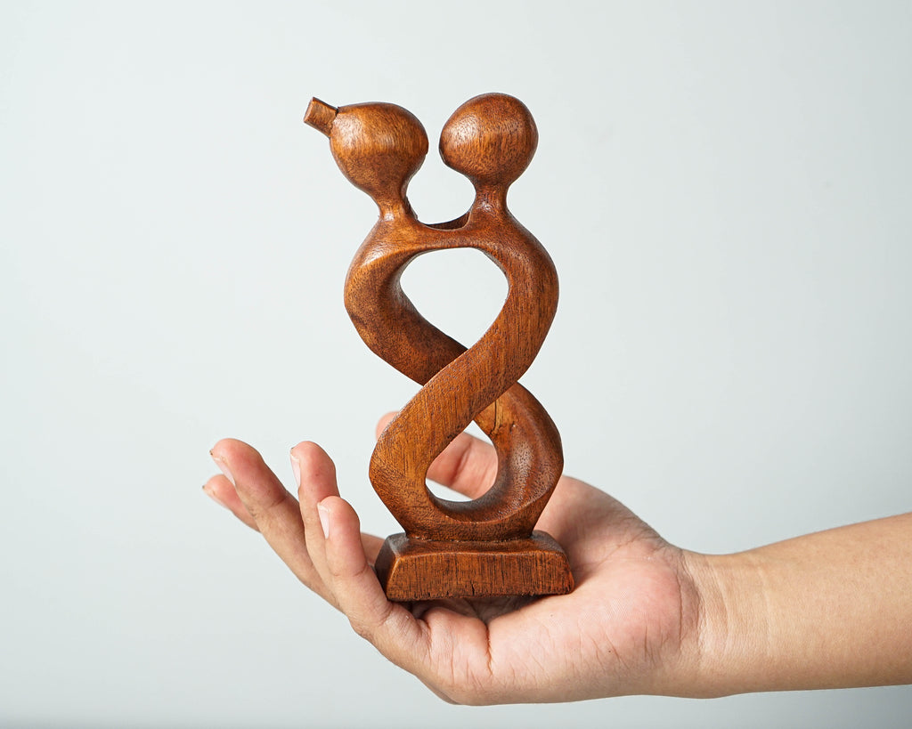 Hugging Couple Abstract Statue, Modern Art, Wood Carving, Handcrafted, Love, Exotic, Modern Abstract, Couple Decoration, Gift for Girlfriend